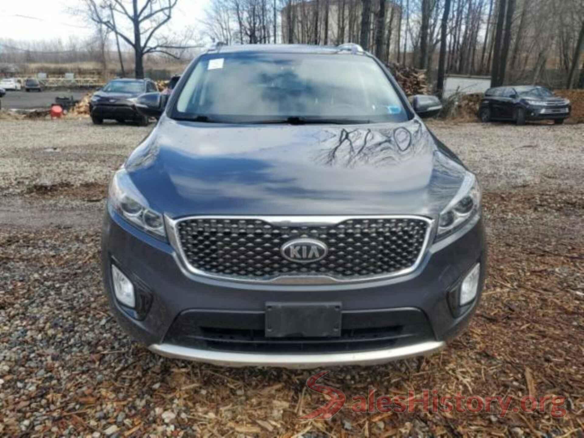 5XYPKDA56JG364235 2018 KIA SORENTO