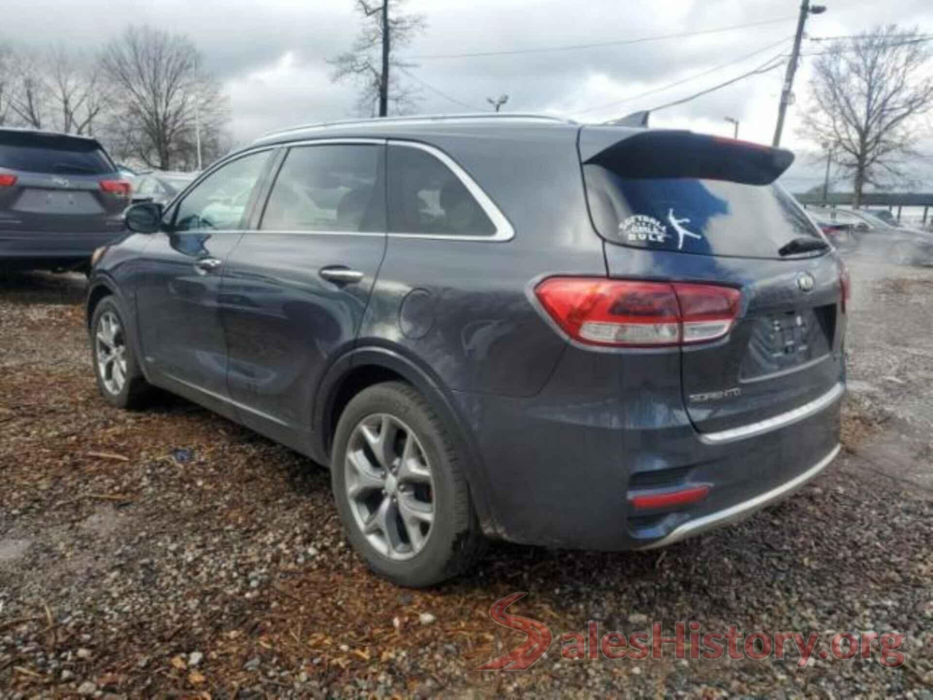 5XYPKDA56JG364235 2018 KIA SORENTO