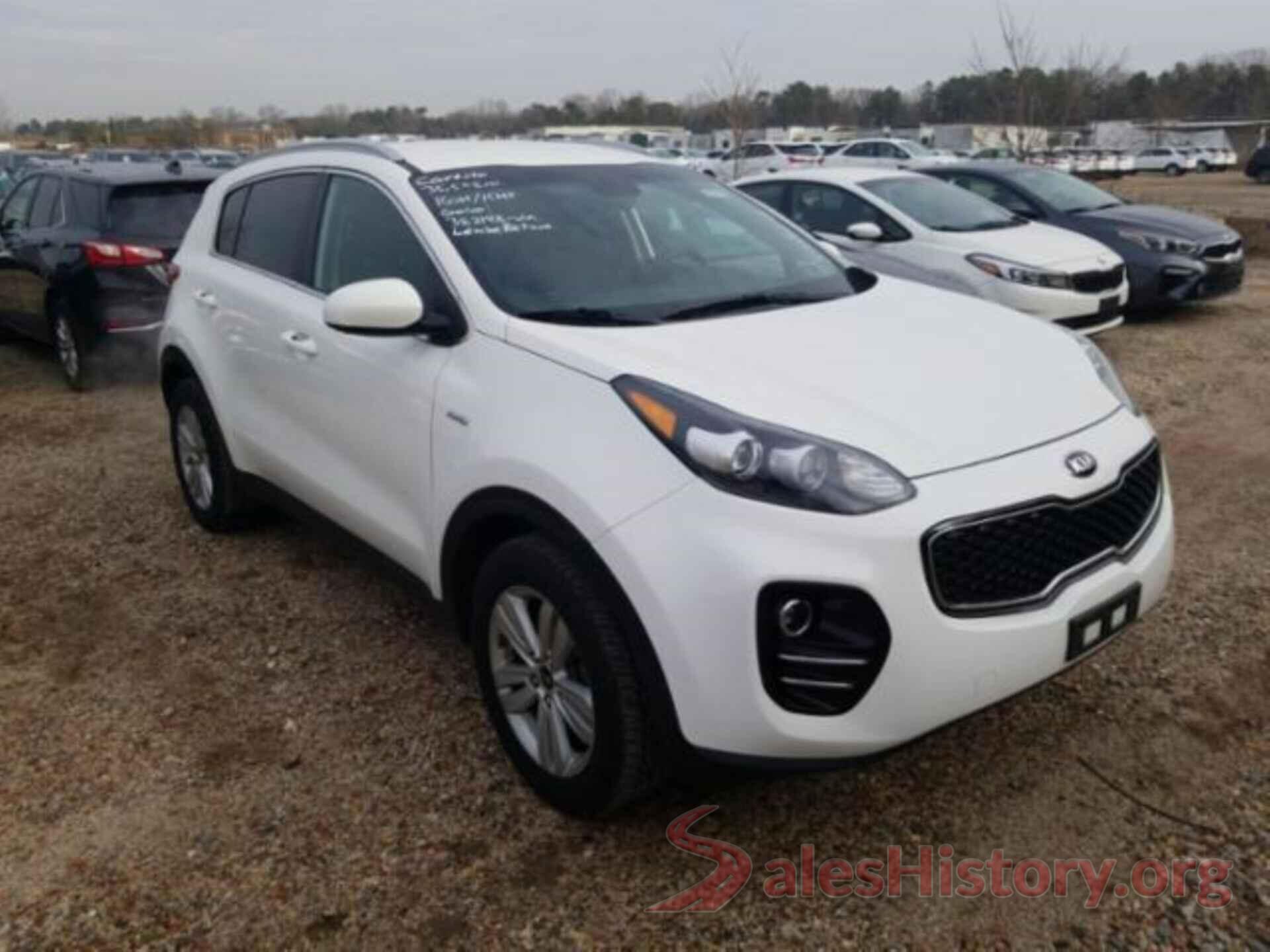 KNDPMCAC2J7382148 2018 KIA SPORTAGE