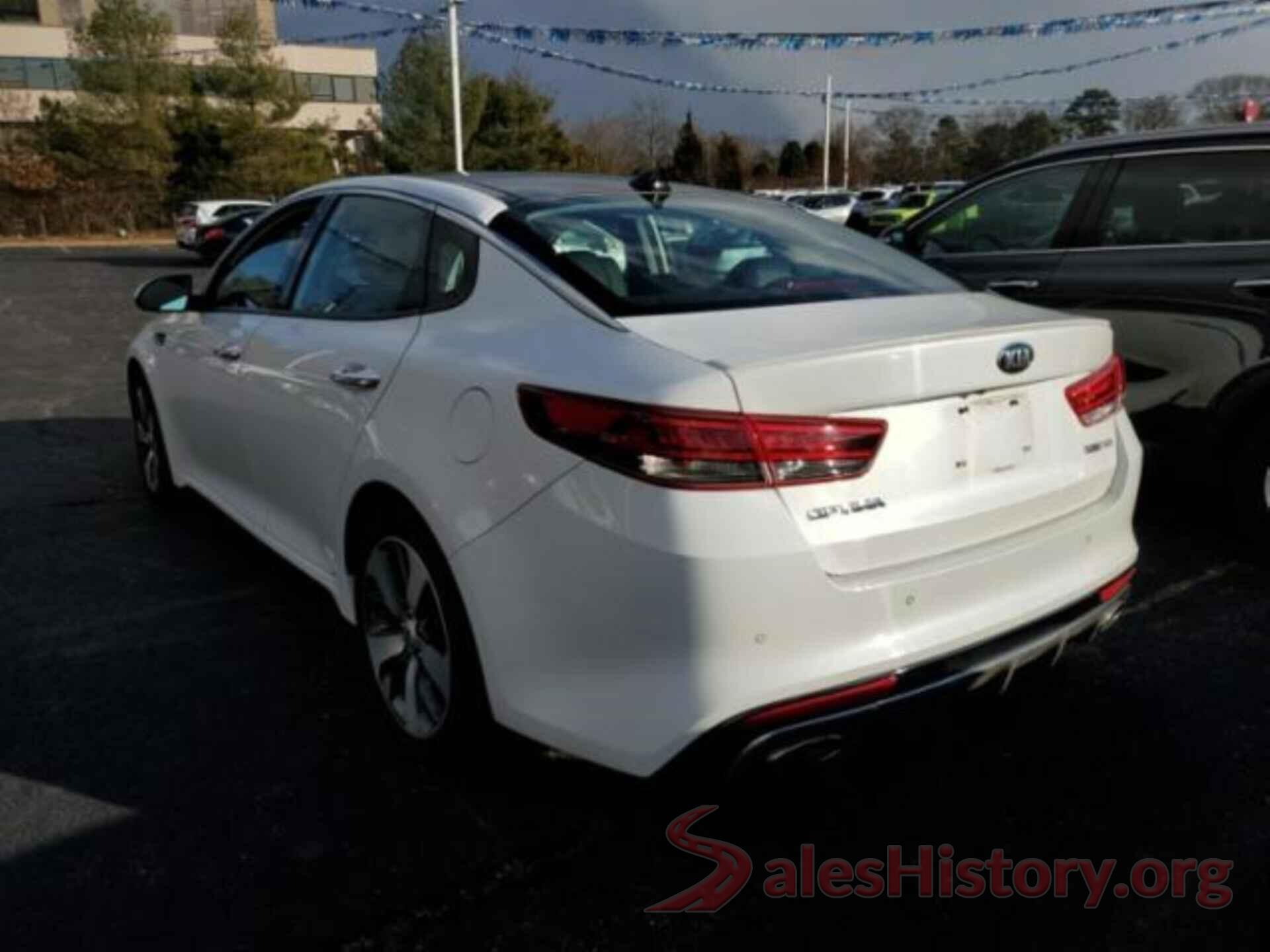 5XXGW4L20JG216772 2018 KIA OPTIMA