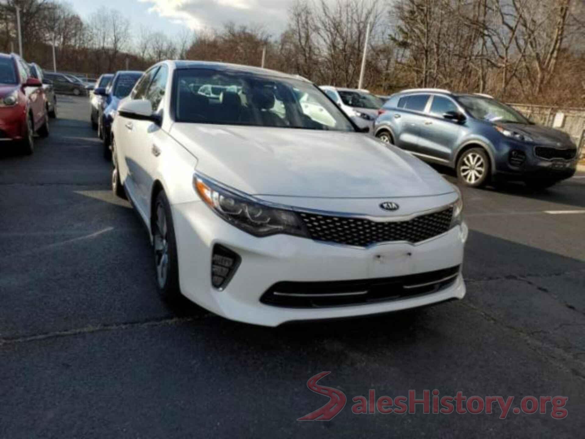 5XXGW4L20JG216772 2018 KIA OPTIMA