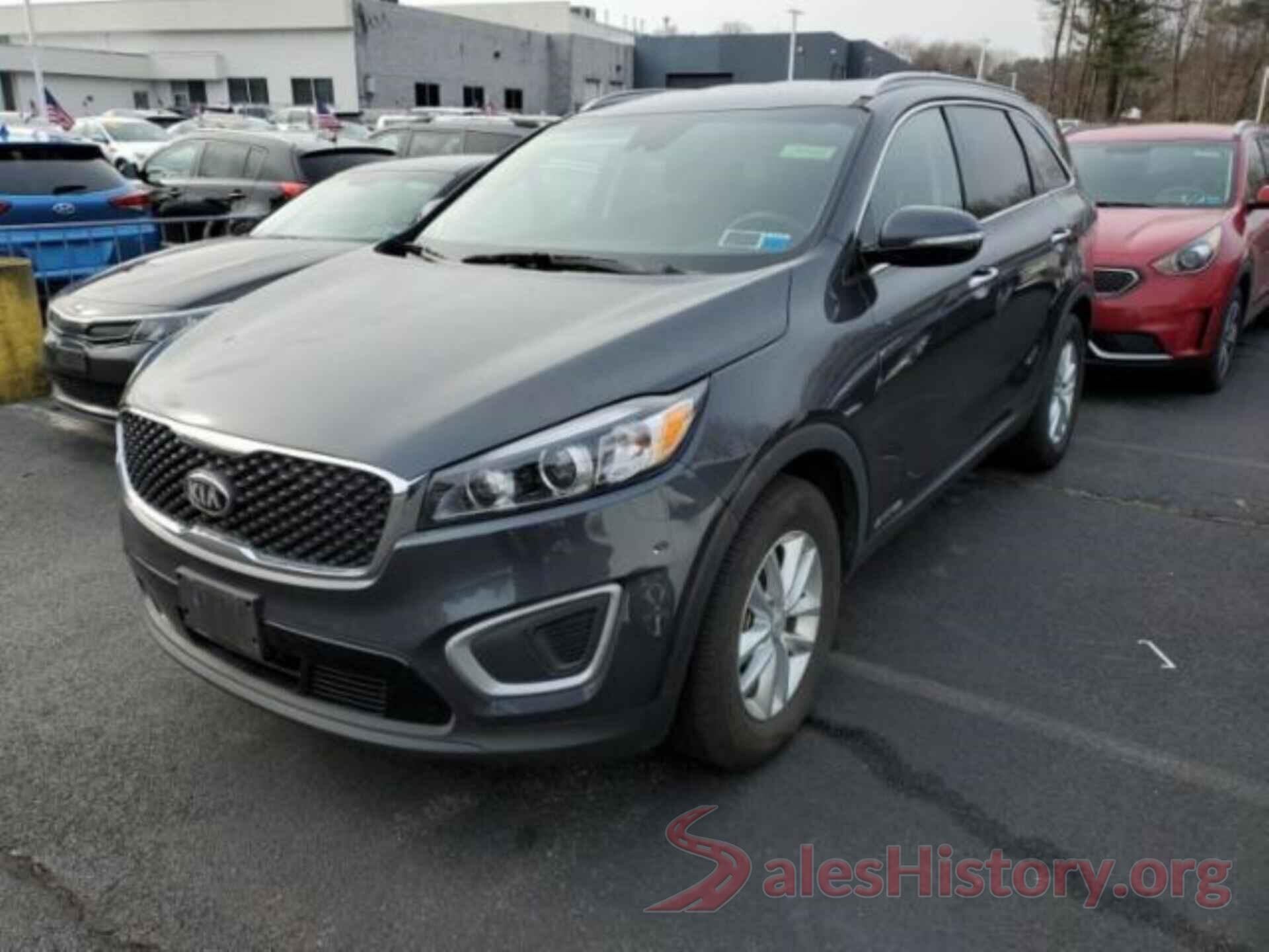 5XYPGDA58JG375643 2018 KIA SORENTO