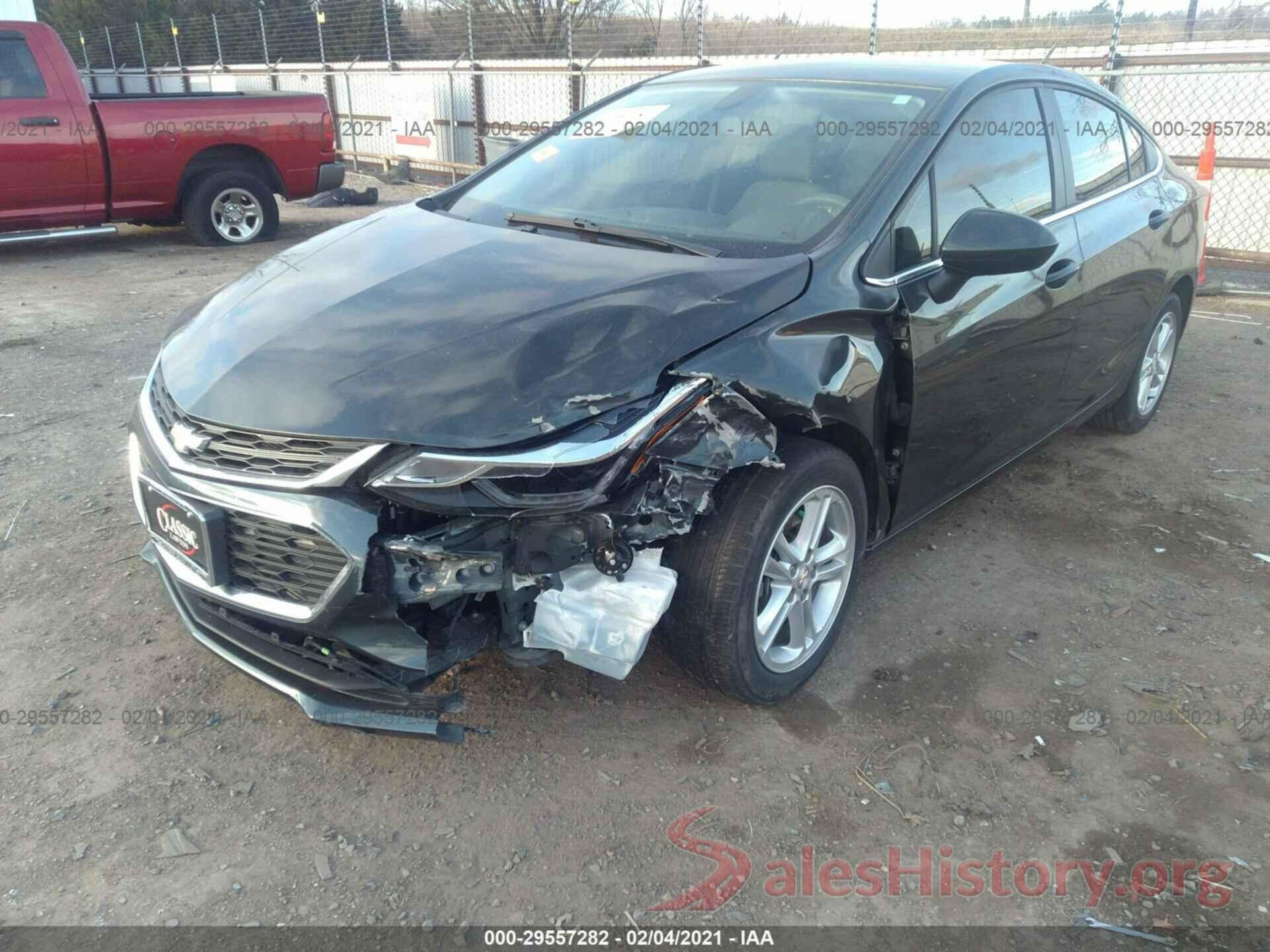 1G1BE5SM9J7203963 2018 CHEVROLET CRUZE