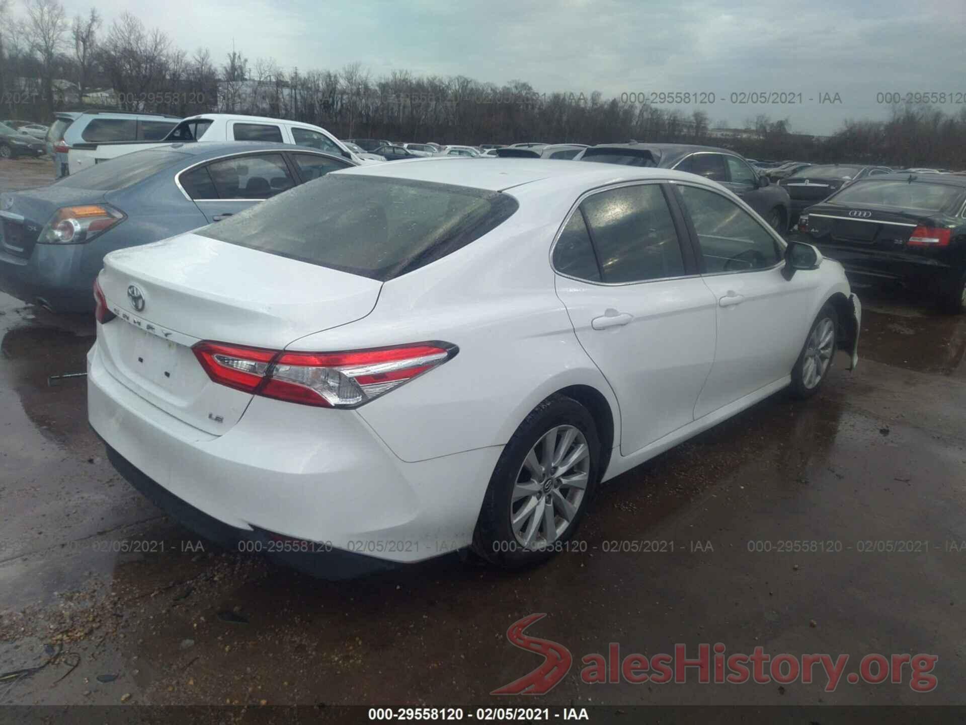 JTNB11HK4J3016070 2018 TOYOTA CAMRY