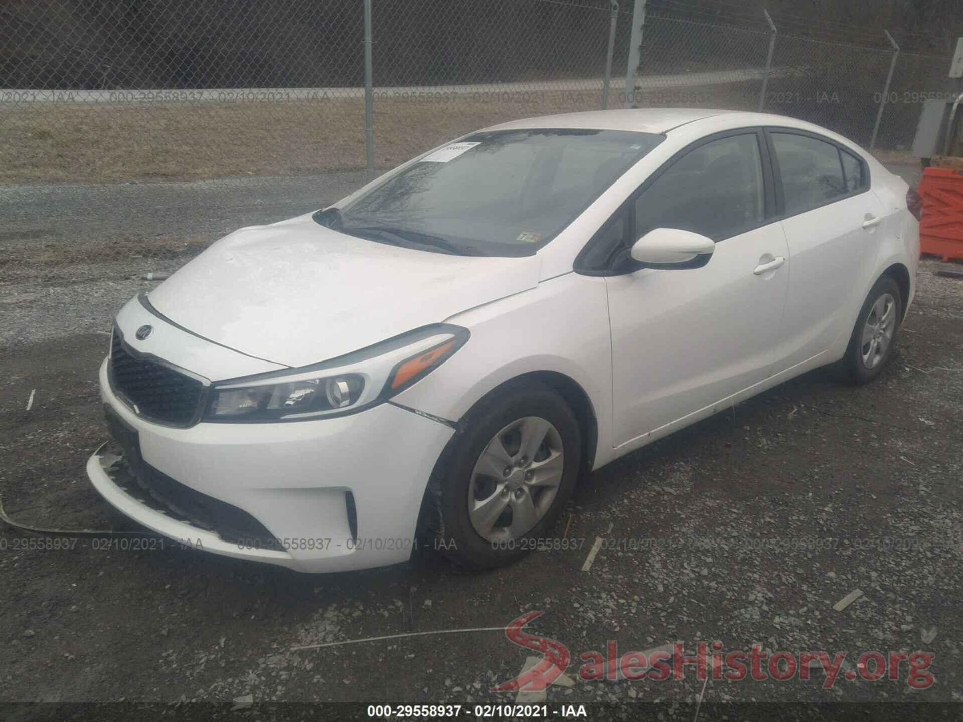 3KPFL4A75HE040565 2017 KIA FORTE