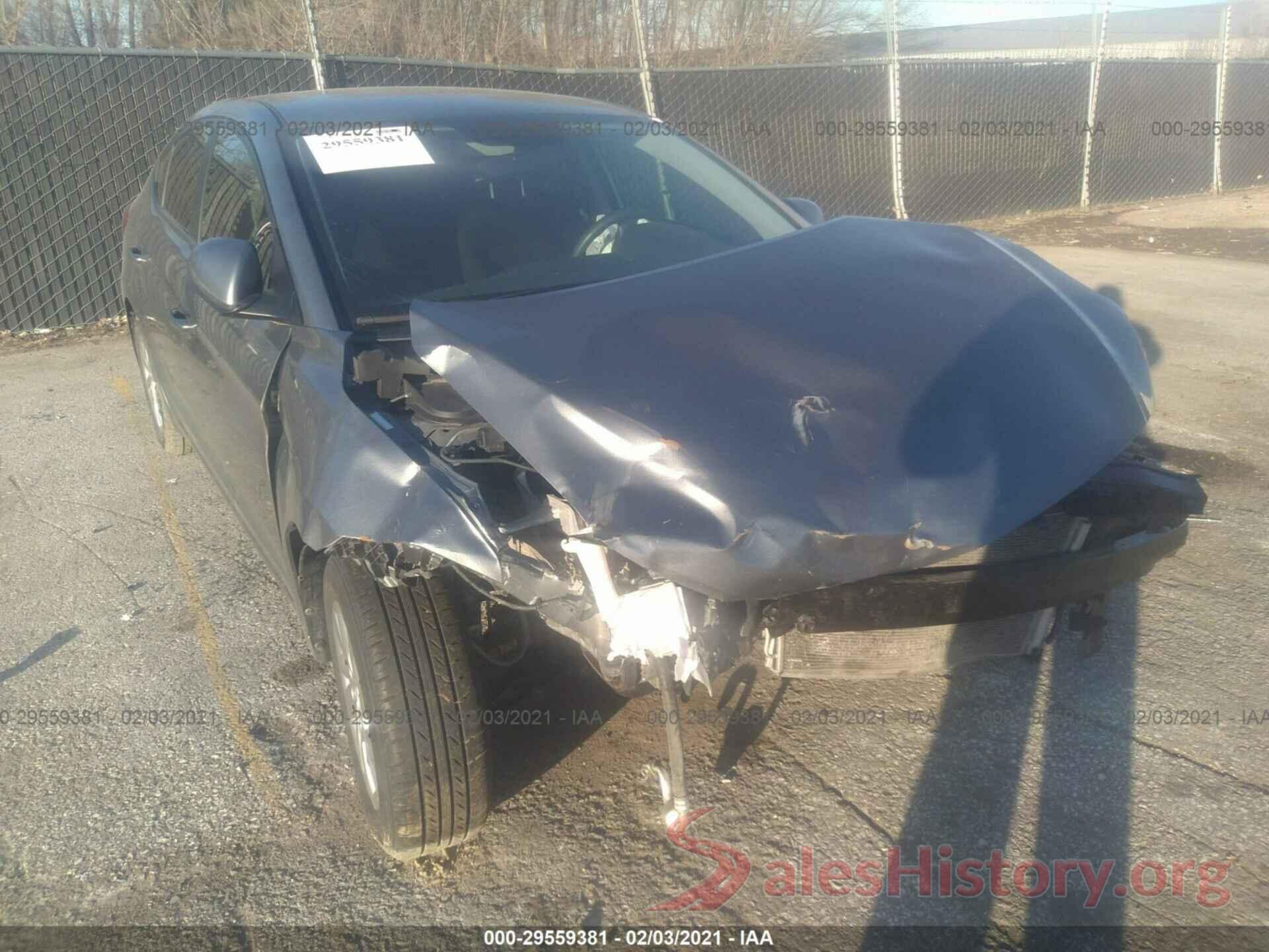 KMHD74LF5JU521113 2018 HYUNDAI ELANTRA