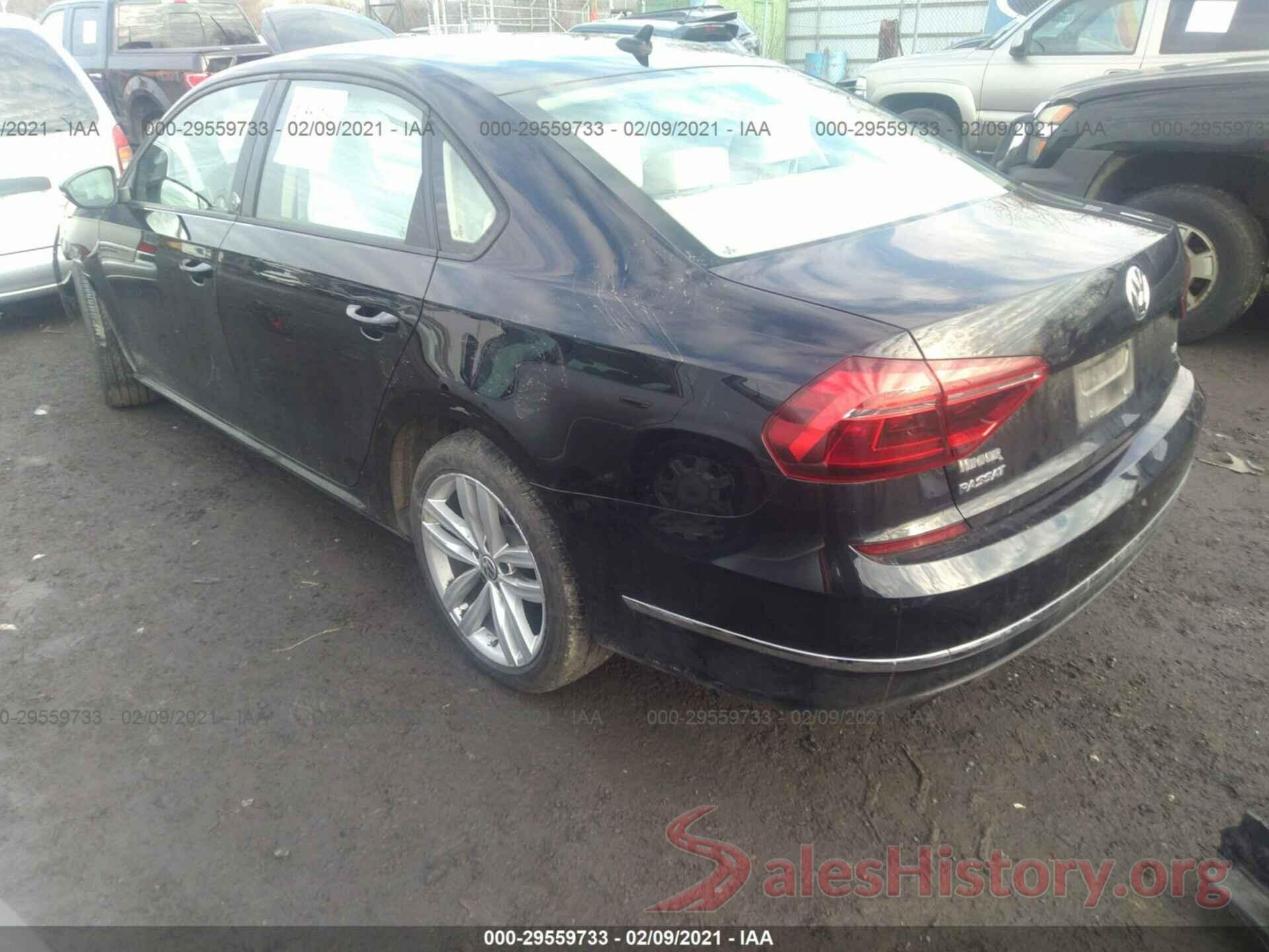 1VWLA7A32KC000821 2019 VOLKSWAGEN PASSAT