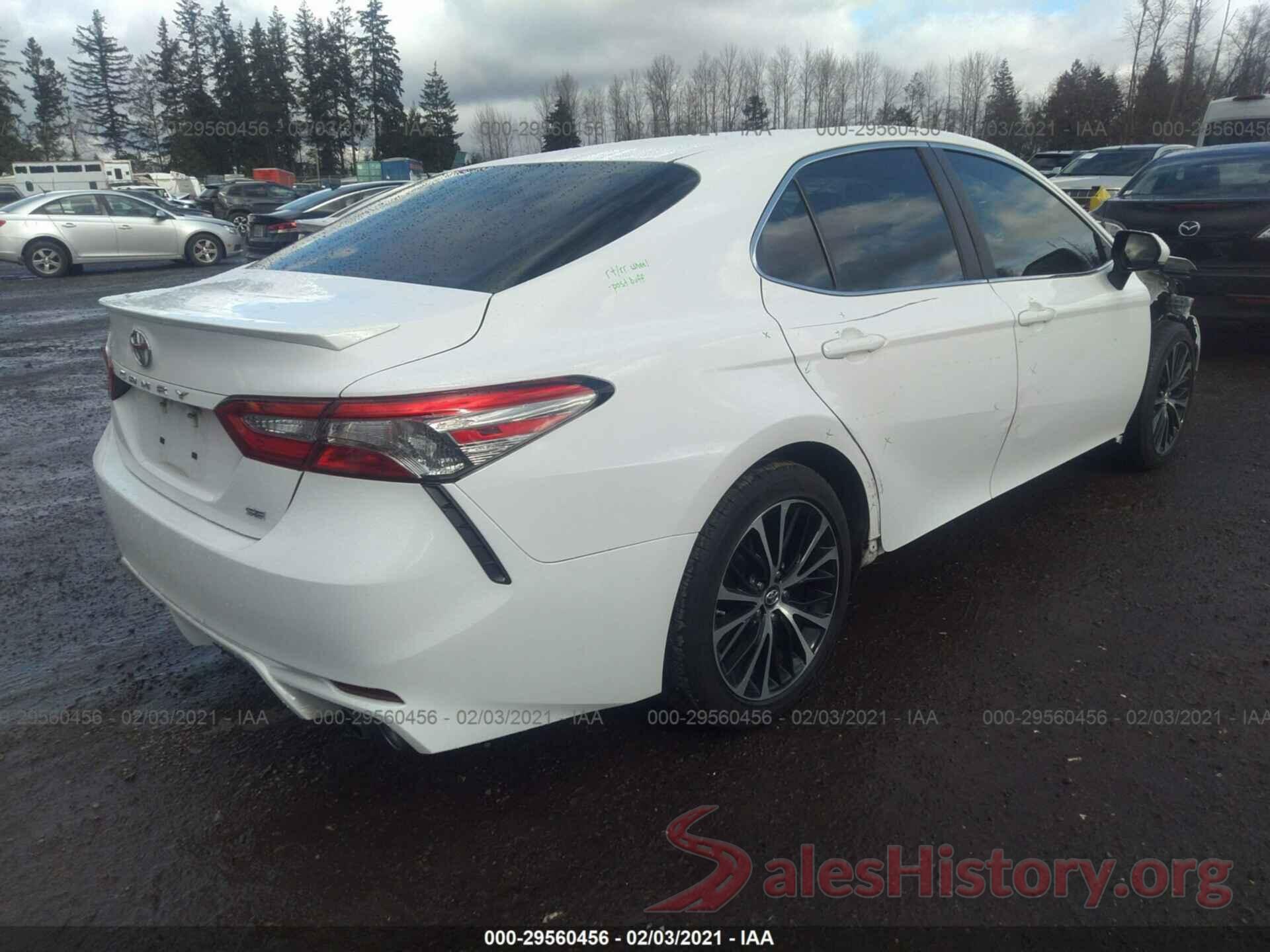 4T1B11HKXJU532556 2018 TOYOTA CAMRY