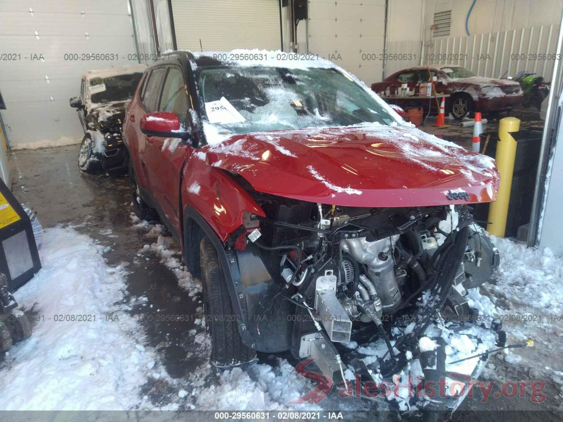 3C4NJDBBXJT325753 2018 JEEP COMPASS