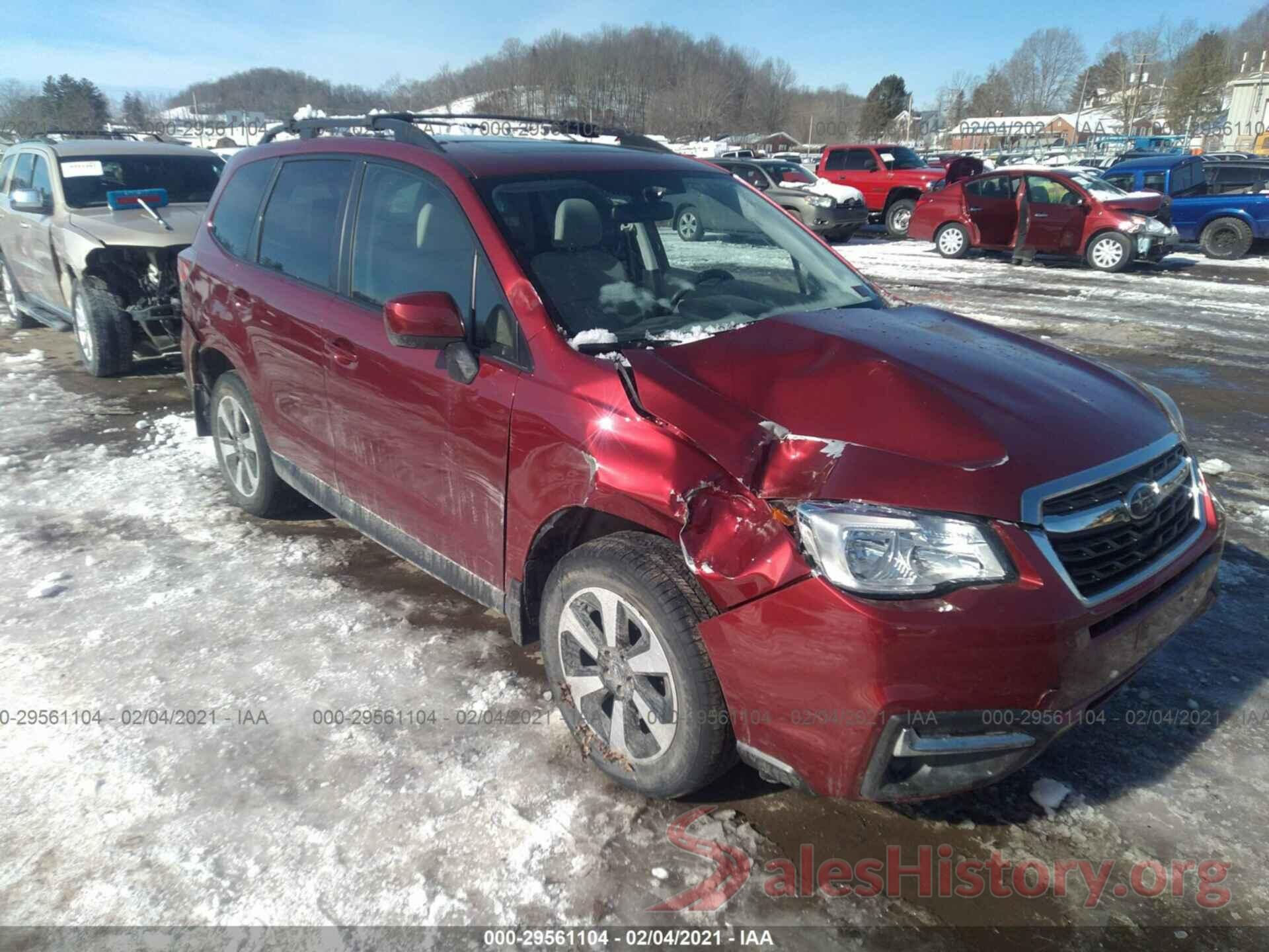 JF2SJAEC8JG478353 2018 SUBARU FORESTER