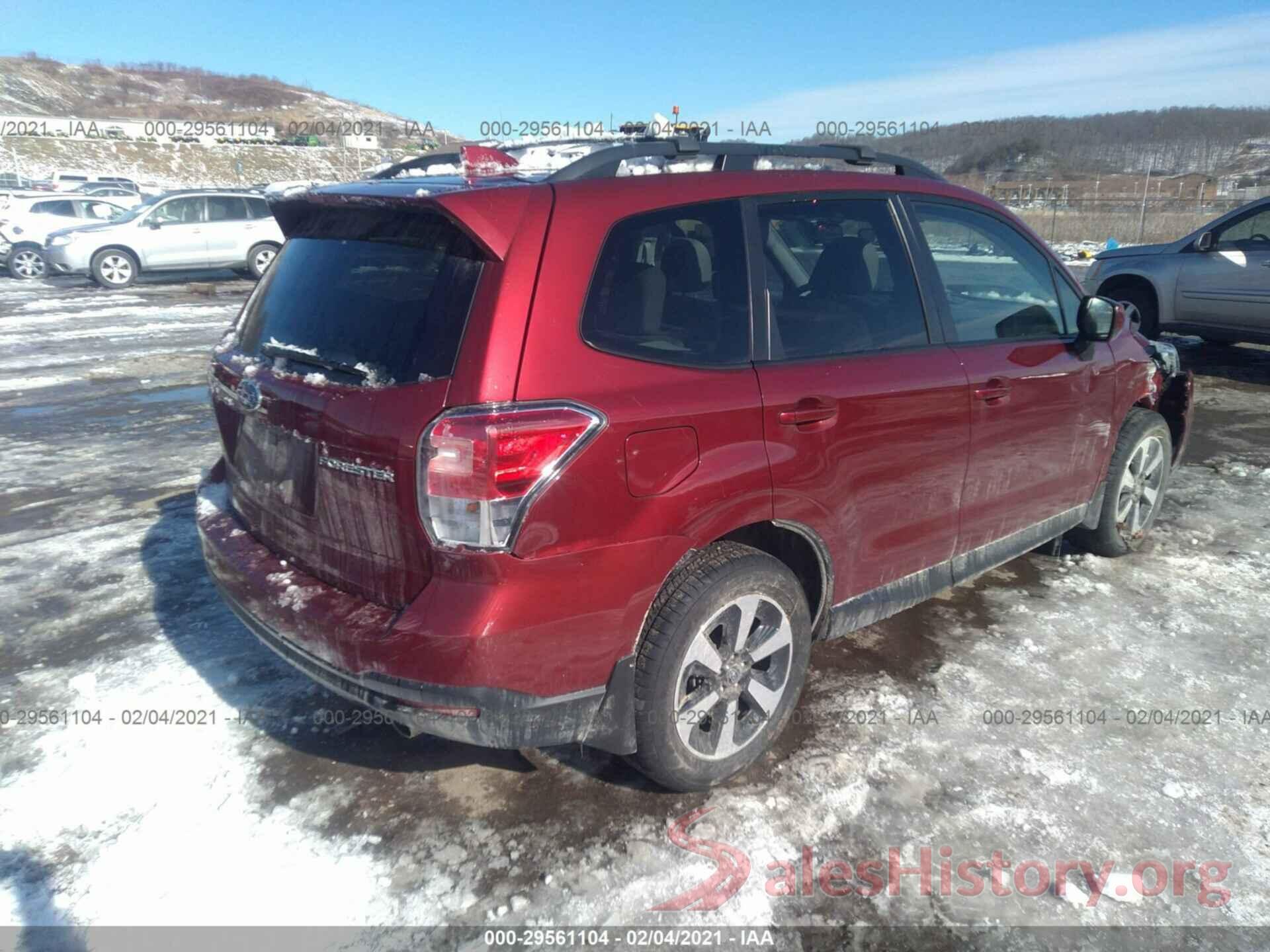 JF2SJAEC8JG478353 2018 SUBARU FORESTER