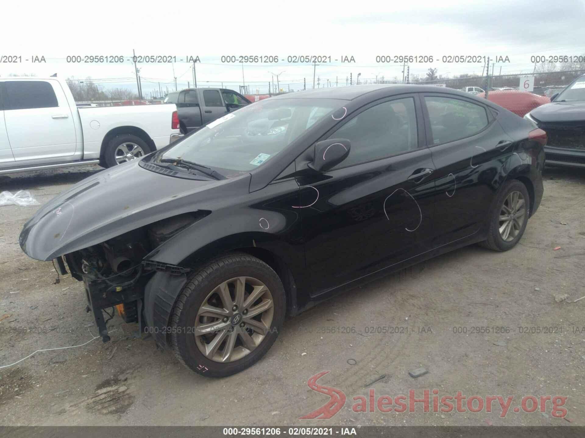 5NPDH4AE6GH743786 2016 HYUNDAI ELANTRA