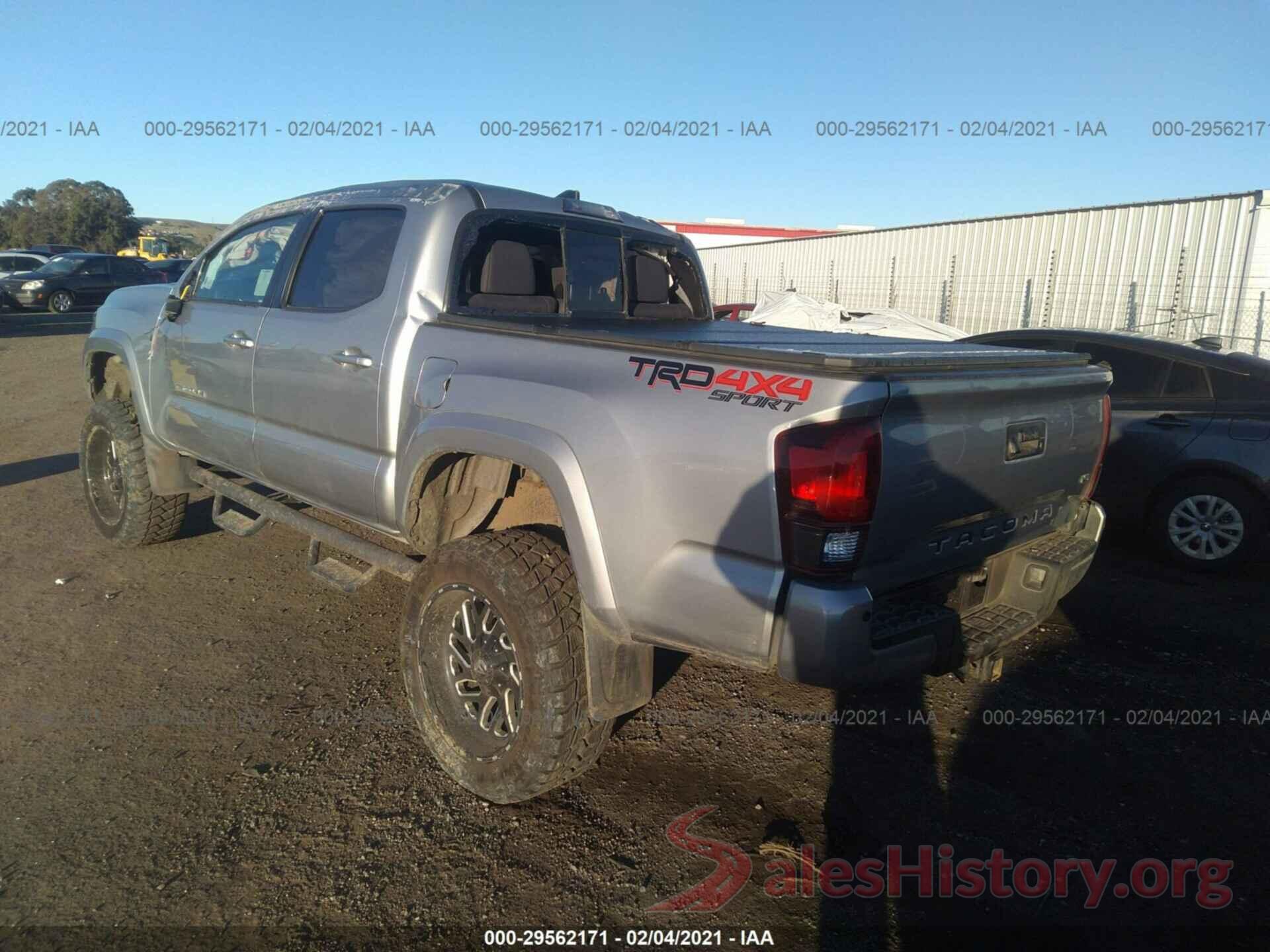 5TFCZ5AN8JX126206 2018 TOYOTA TACOMA