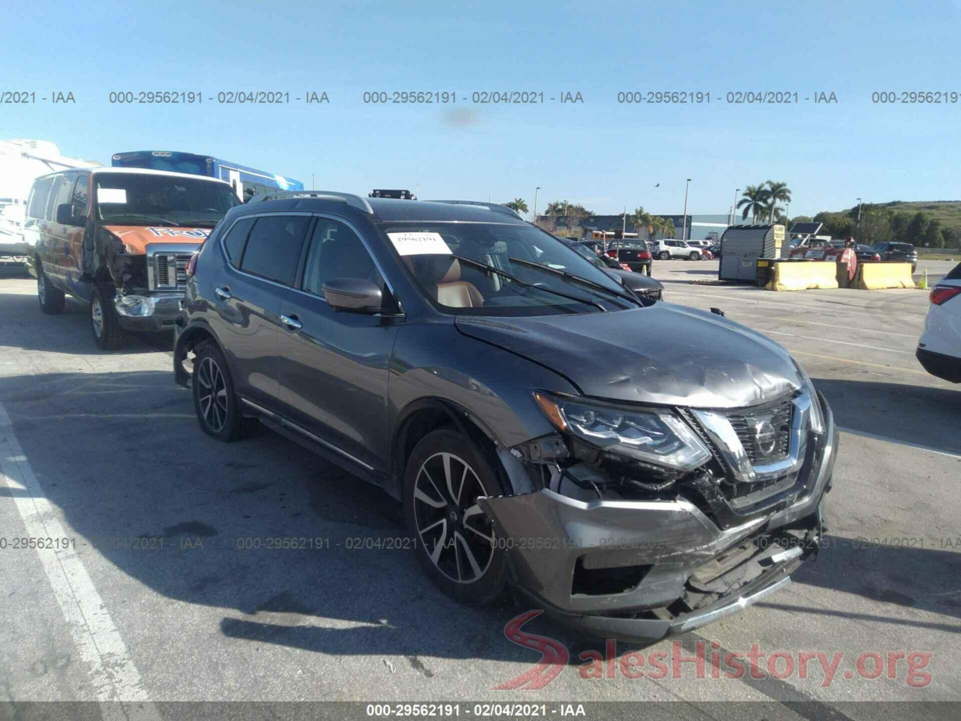 5N1AT2MV1HC817304 2017 NISSAN ROGUE