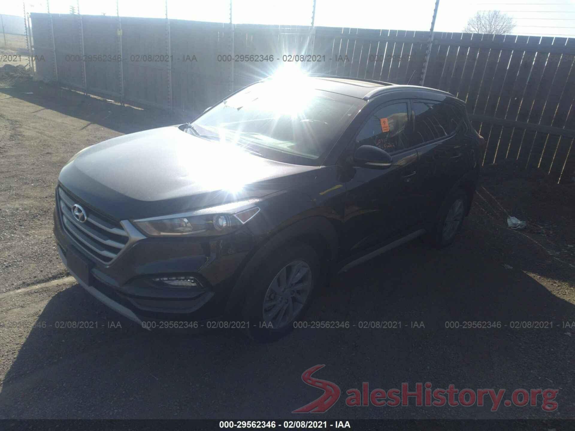 KM8J3CA27HU315620 2017 HYUNDAI TUCSON