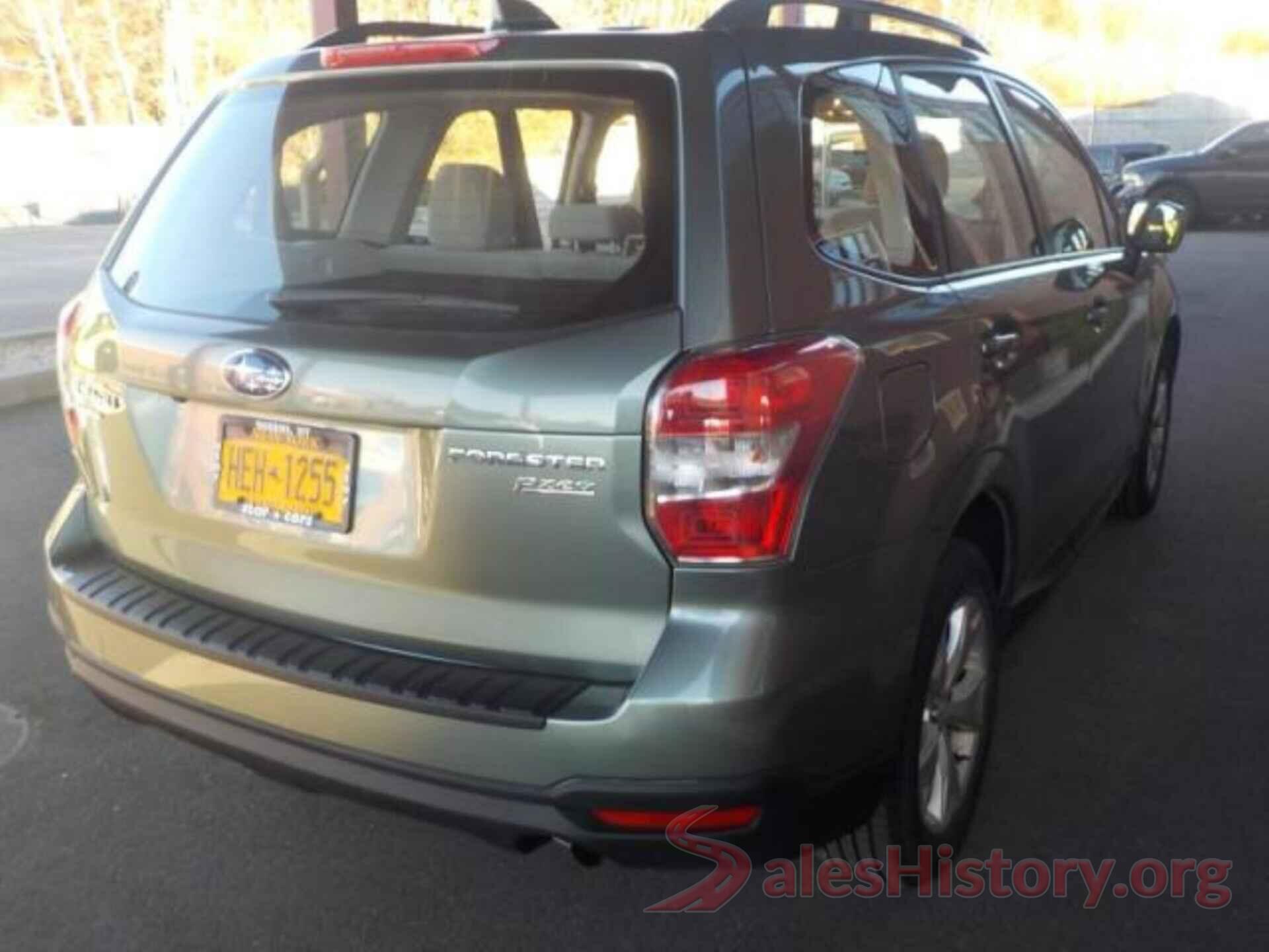 JF2SJABC1GH472028 2016 SUBARU FORESTER