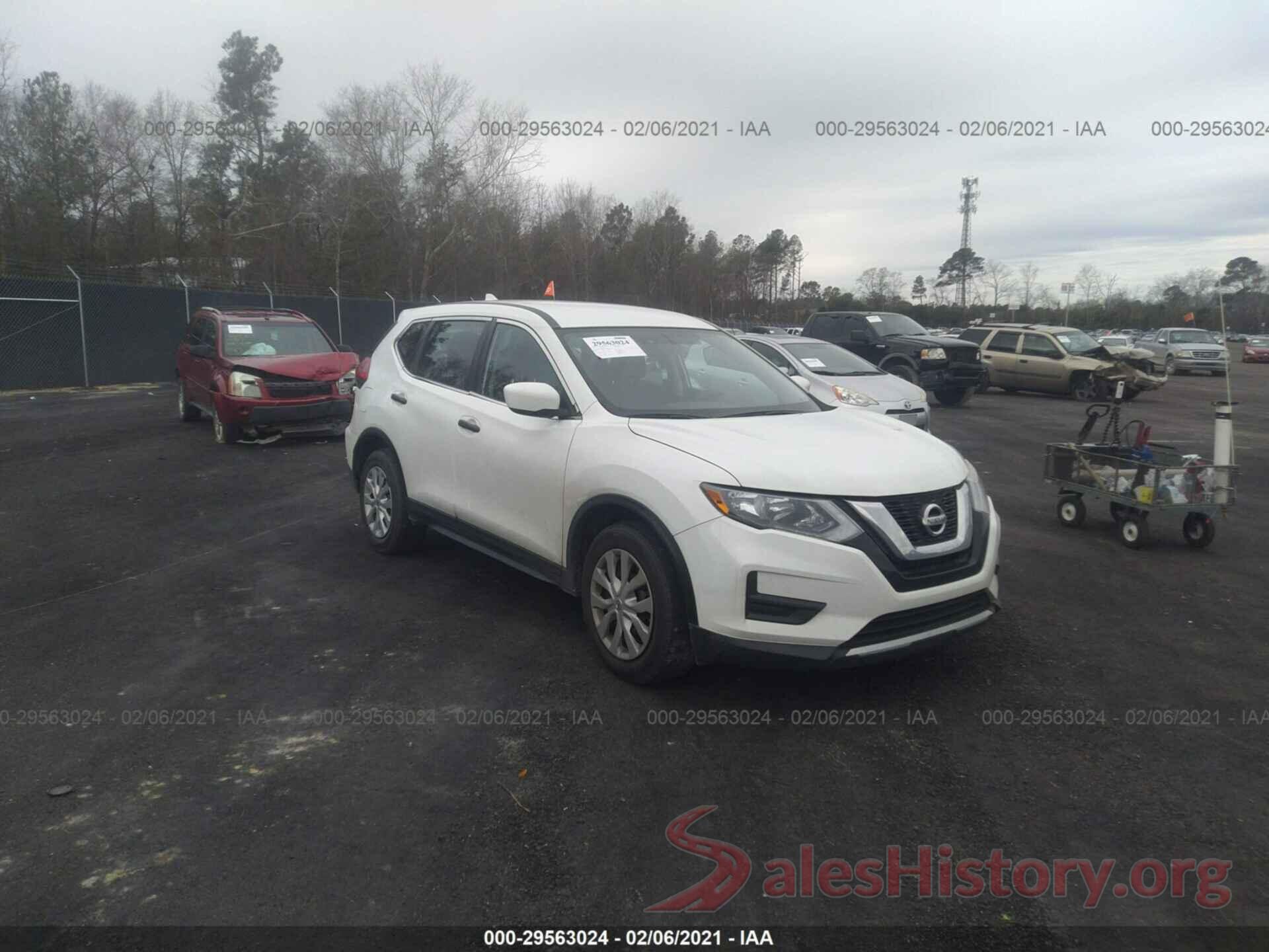 KNMAT2MT0HP549602 2017 NISSAN ROGUE