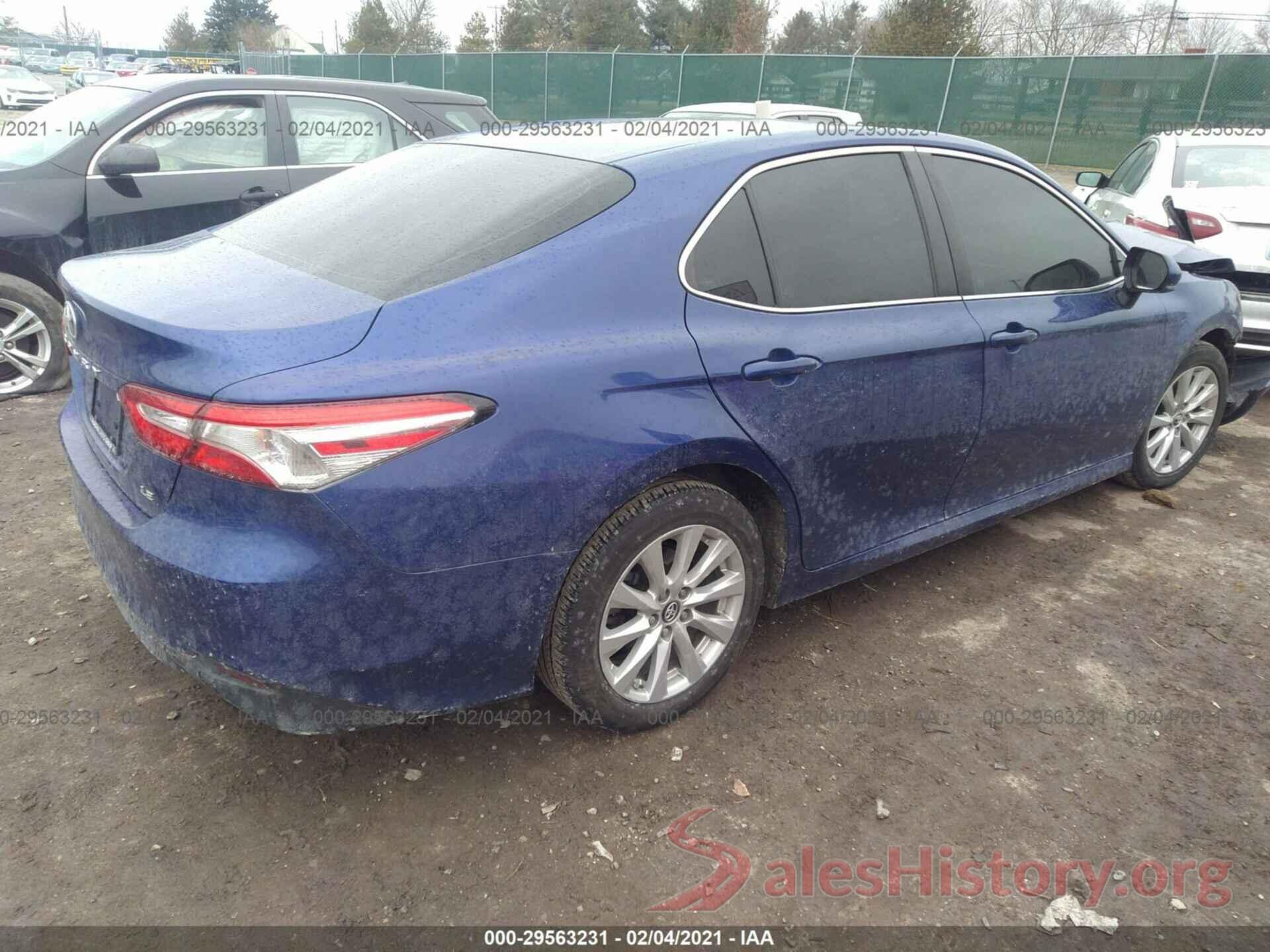 4T1B11HK8JU502469 2018 TOYOTA CAMRY