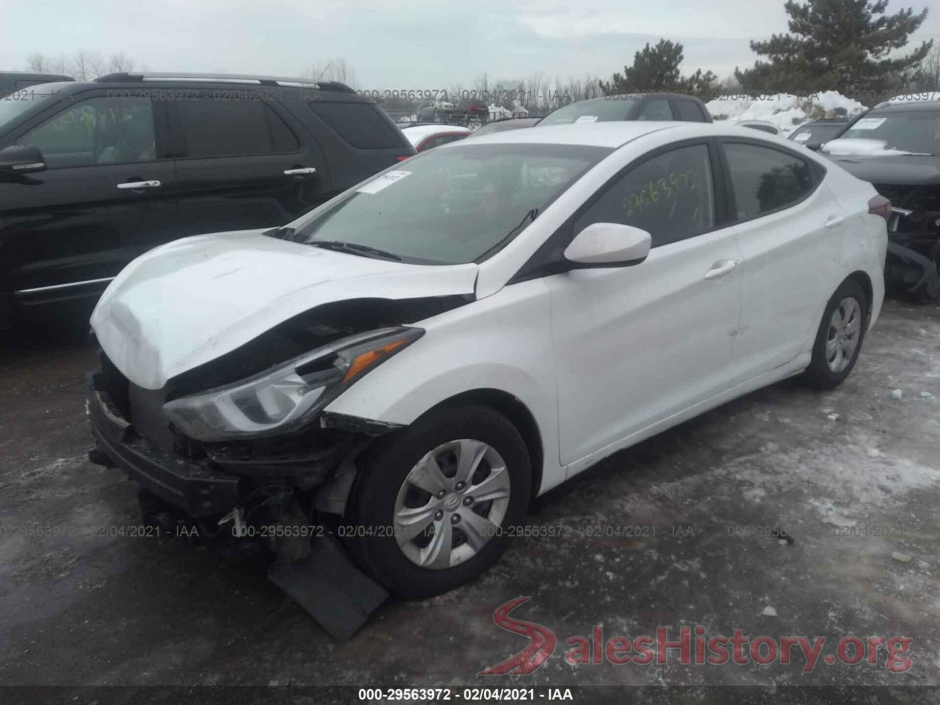 5NPDH4AE9GH664337 2016 HYUNDAI ELANTRA