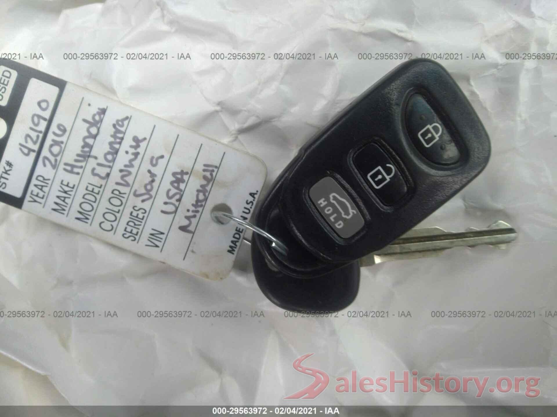 5NPDH4AE9GH664337 2016 HYUNDAI ELANTRA