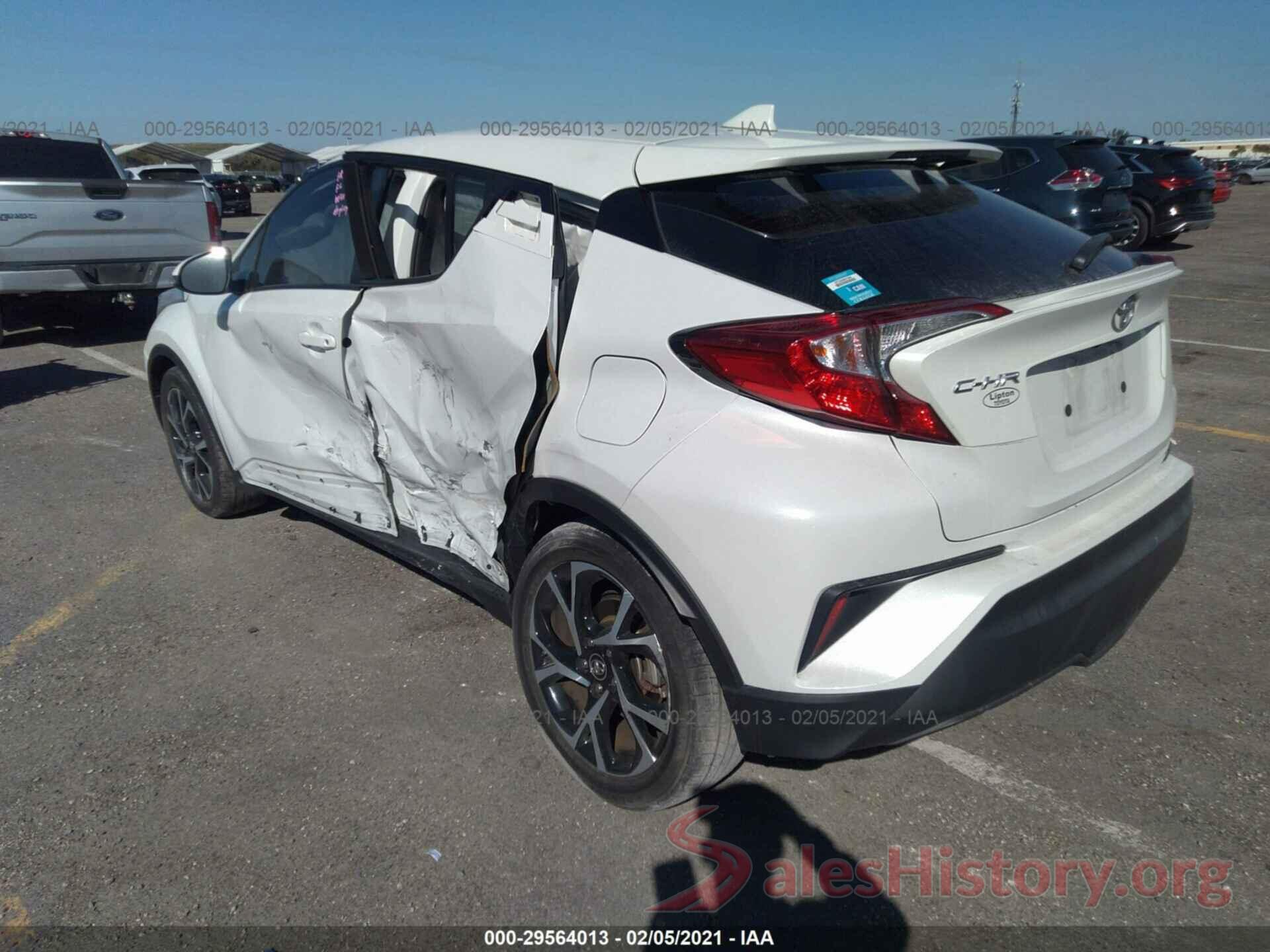 NMTKHMBX8JR057238 2018 TOYOTA C-HR