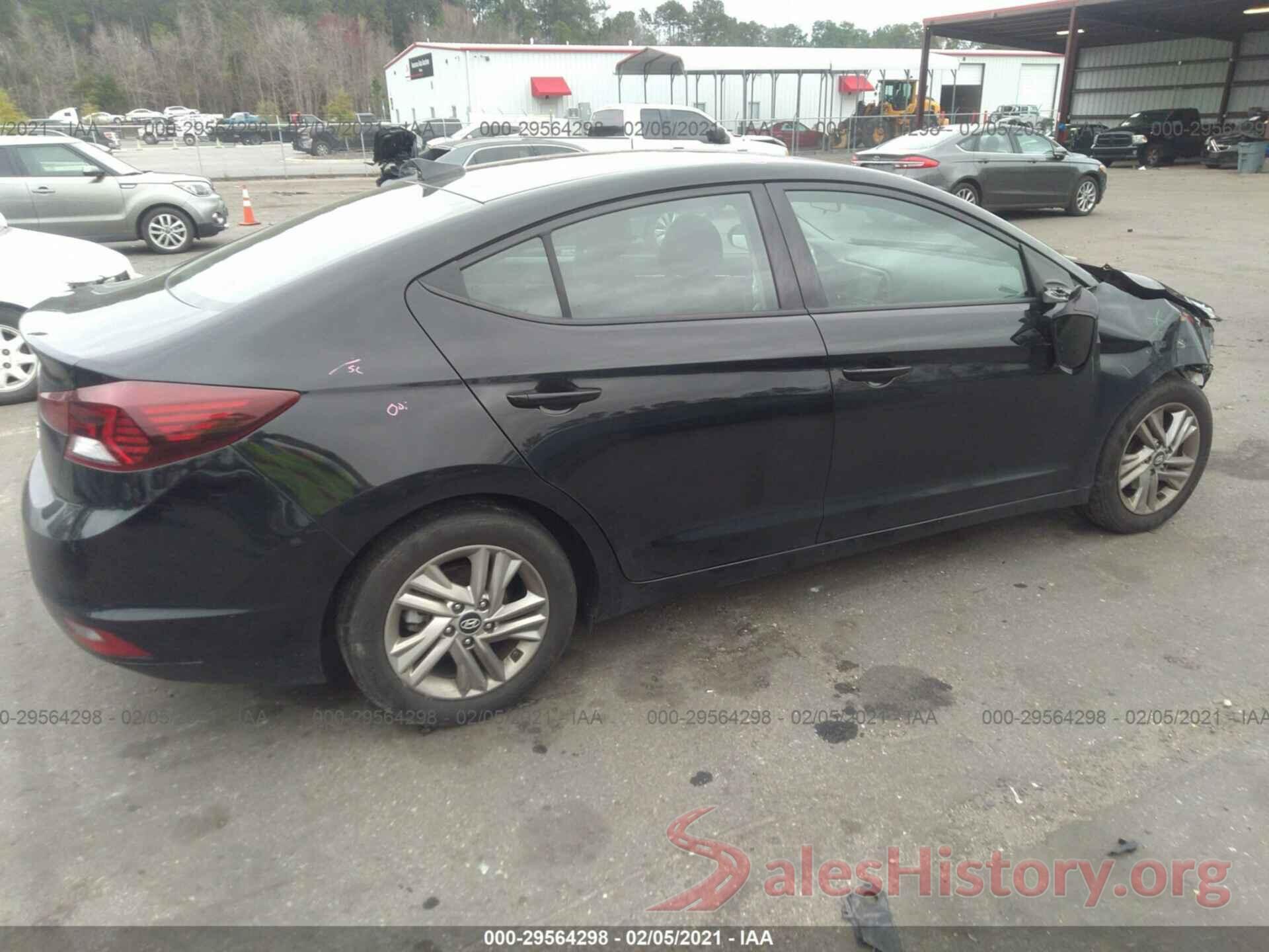 5NPD84LF8KH404817 2019 HYUNDAI ELANTRA