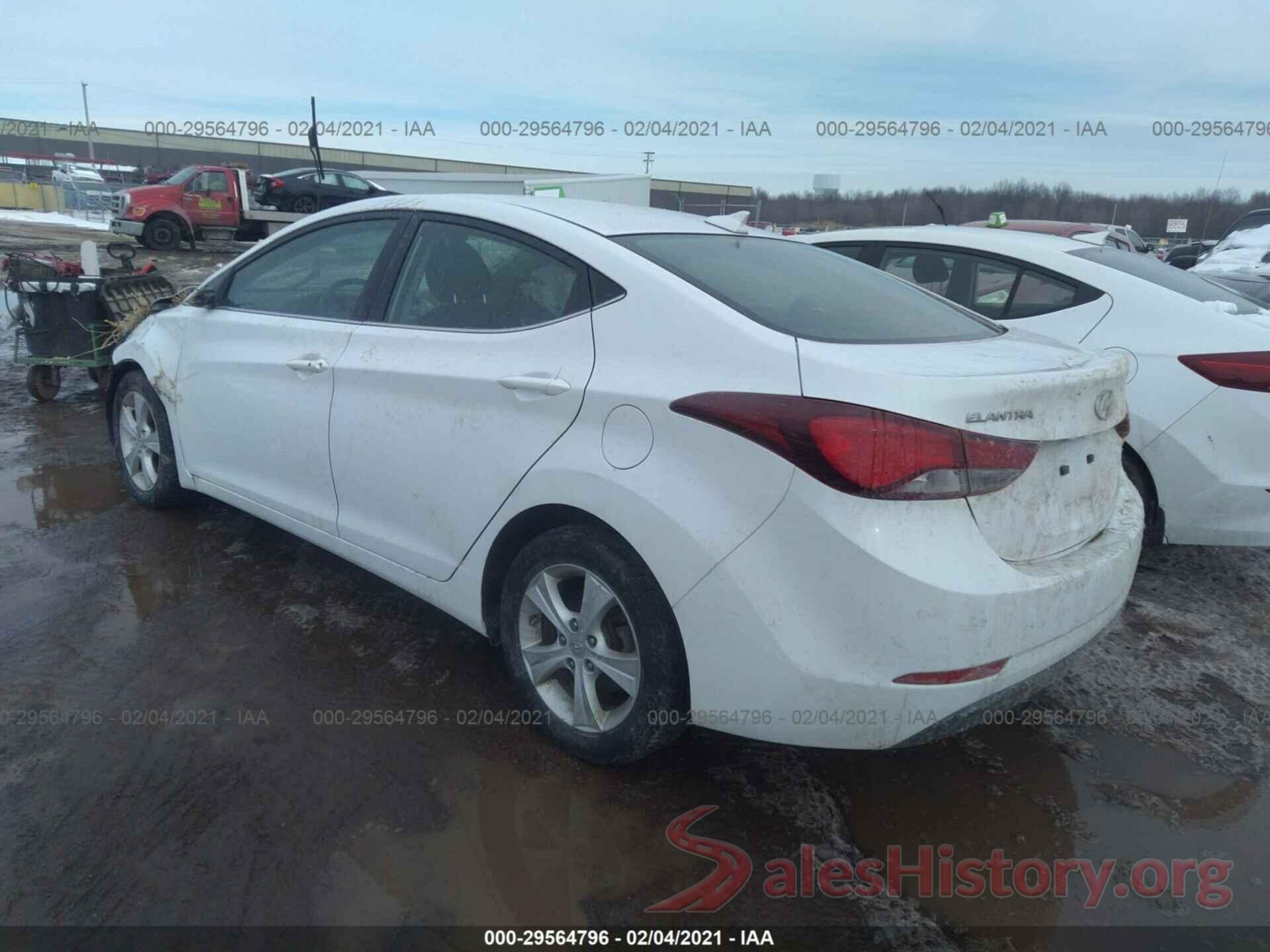 5NPDH4AE9GH669005 2016 HYUNDAI ELANTRA