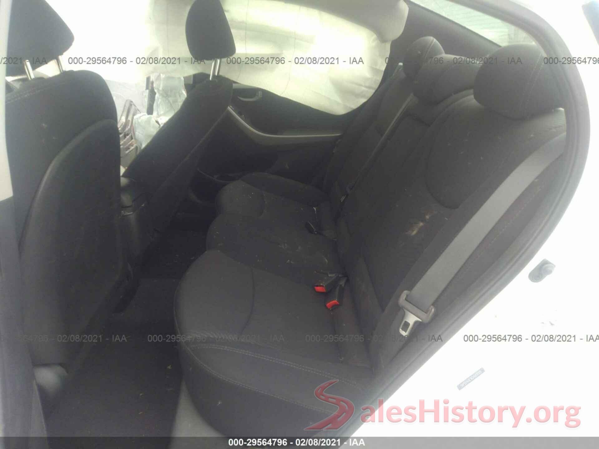 5NPDH4AE9GH669005 2016 HYUNDAI ELANTRA