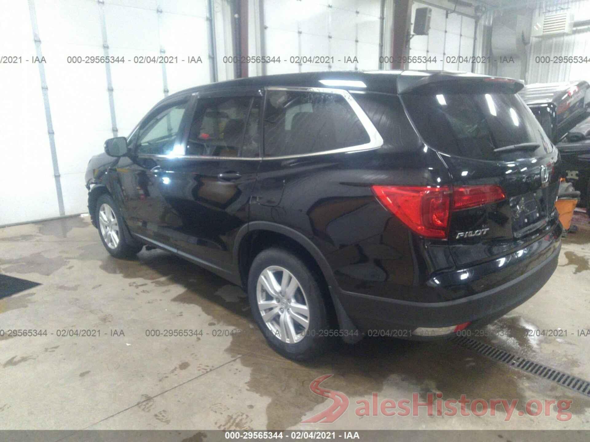 5FNYF6H11JB042729 2018 HONDA PILOT