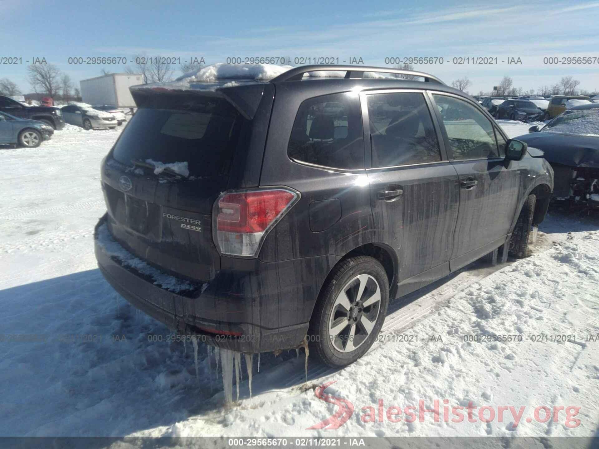 JF2SJAGC8HH500949 2017 SUBARU FORESTER