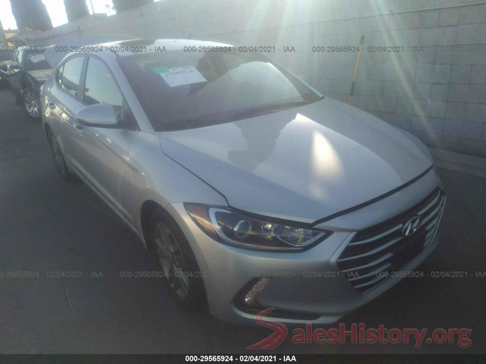 5NPD84LFXJH391860 2018 HYUNDAI ELANTRA