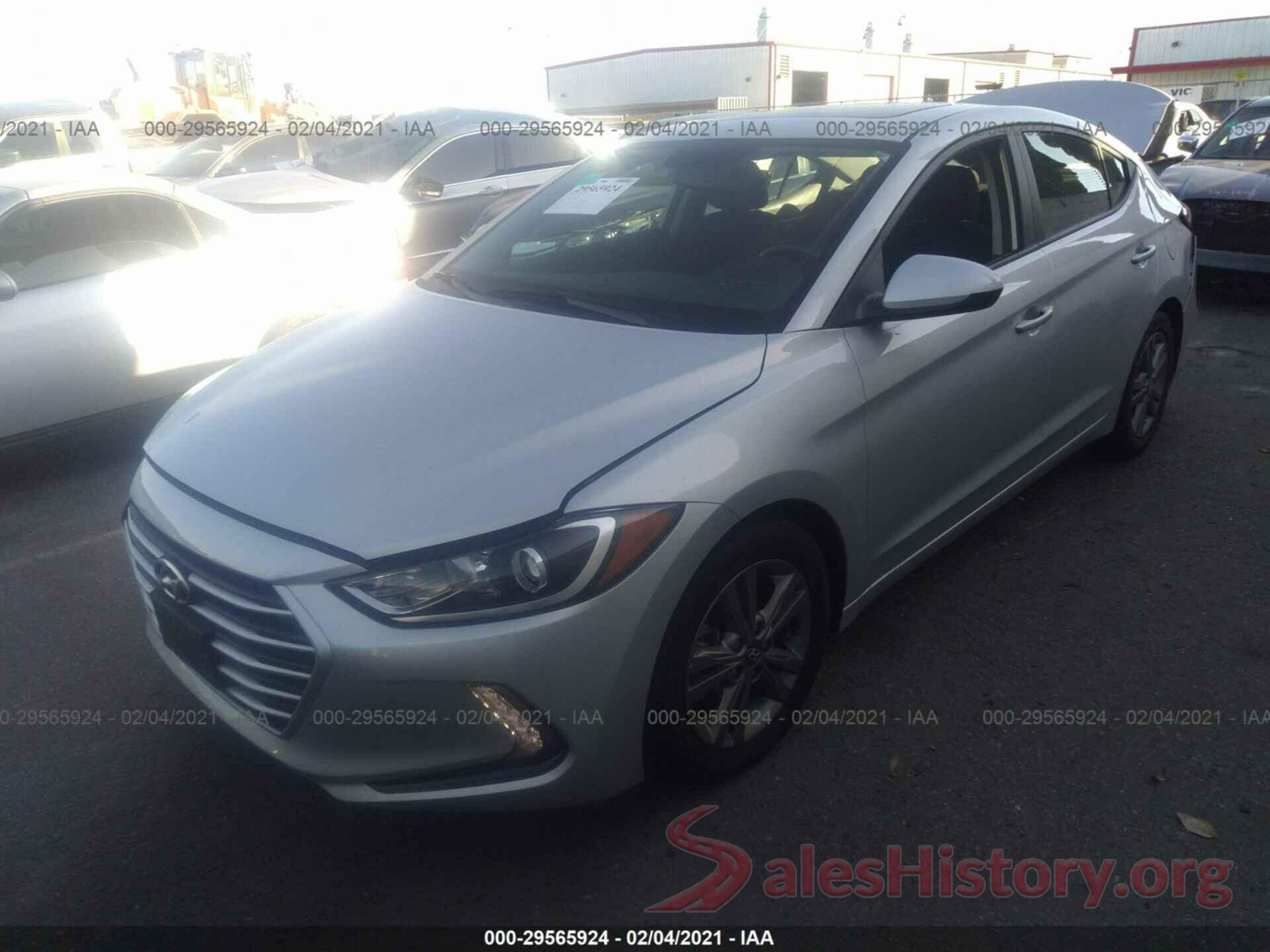 5NPD84LFXJH391860 2018 HYUNDAI ELANTRA