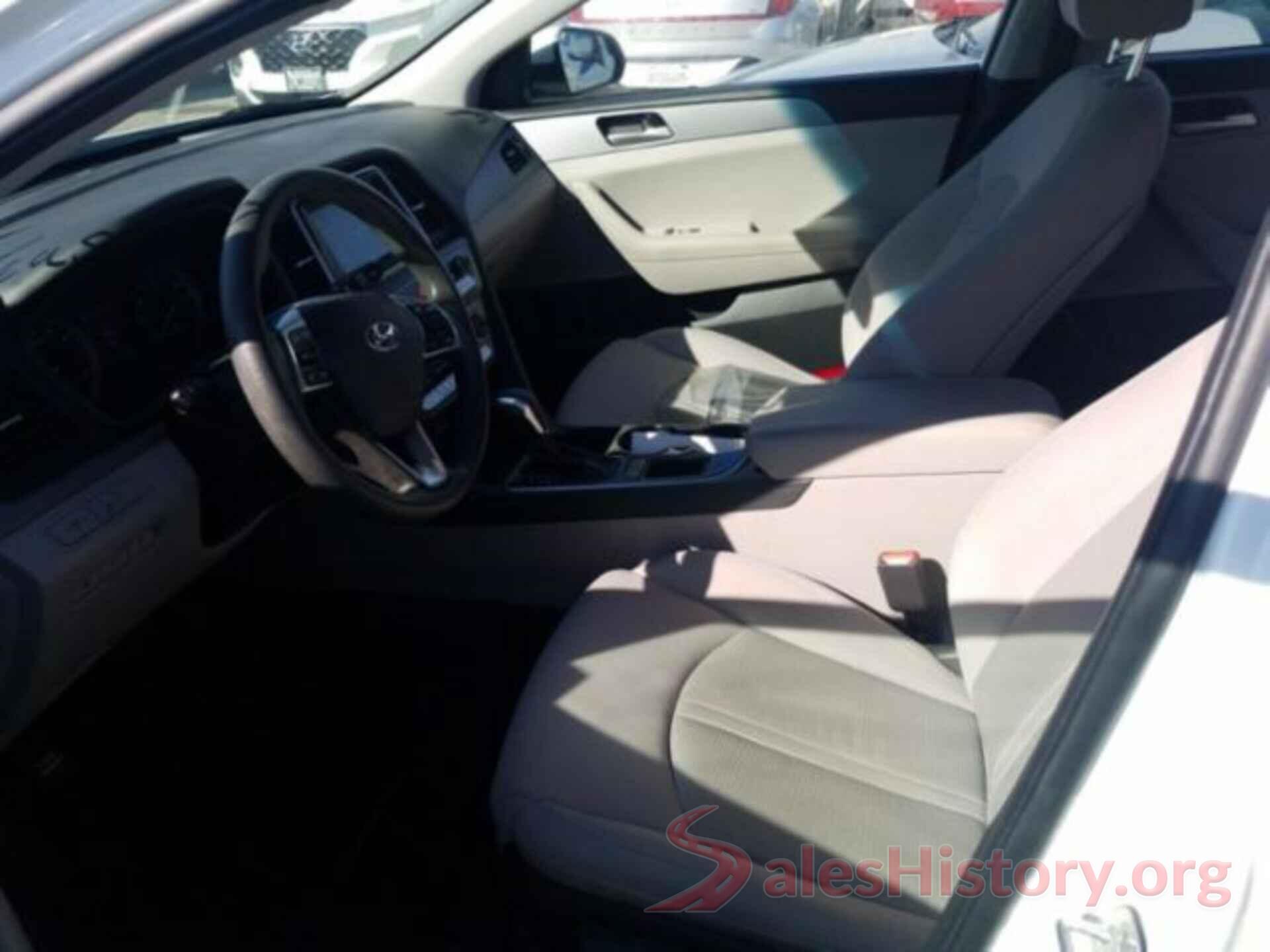 5NPE24AF5JH673154 2018 HYUNDAI SONATA