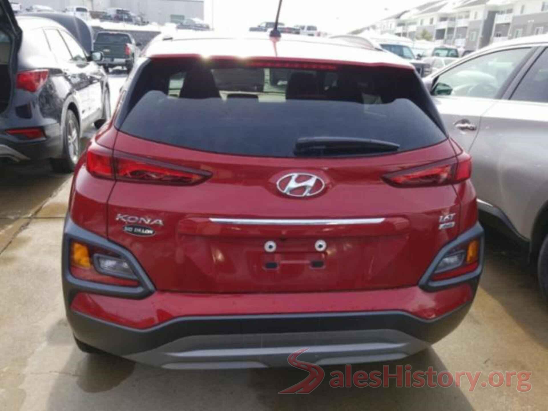 KM8K3CA58JU065373 2018 HYUNDAI KONA