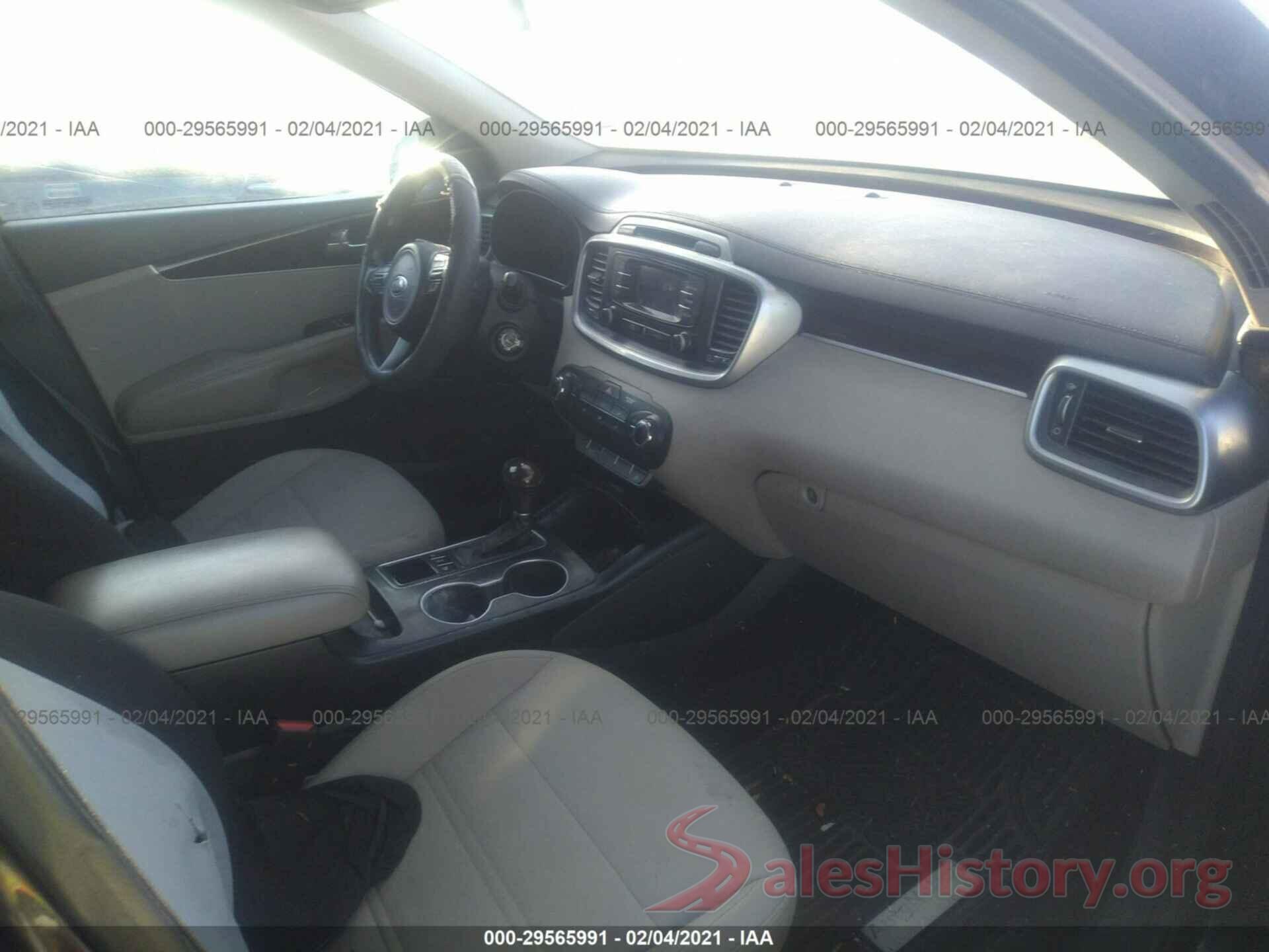 5XYPGDA33GG066878 2016 KIA SORENTO