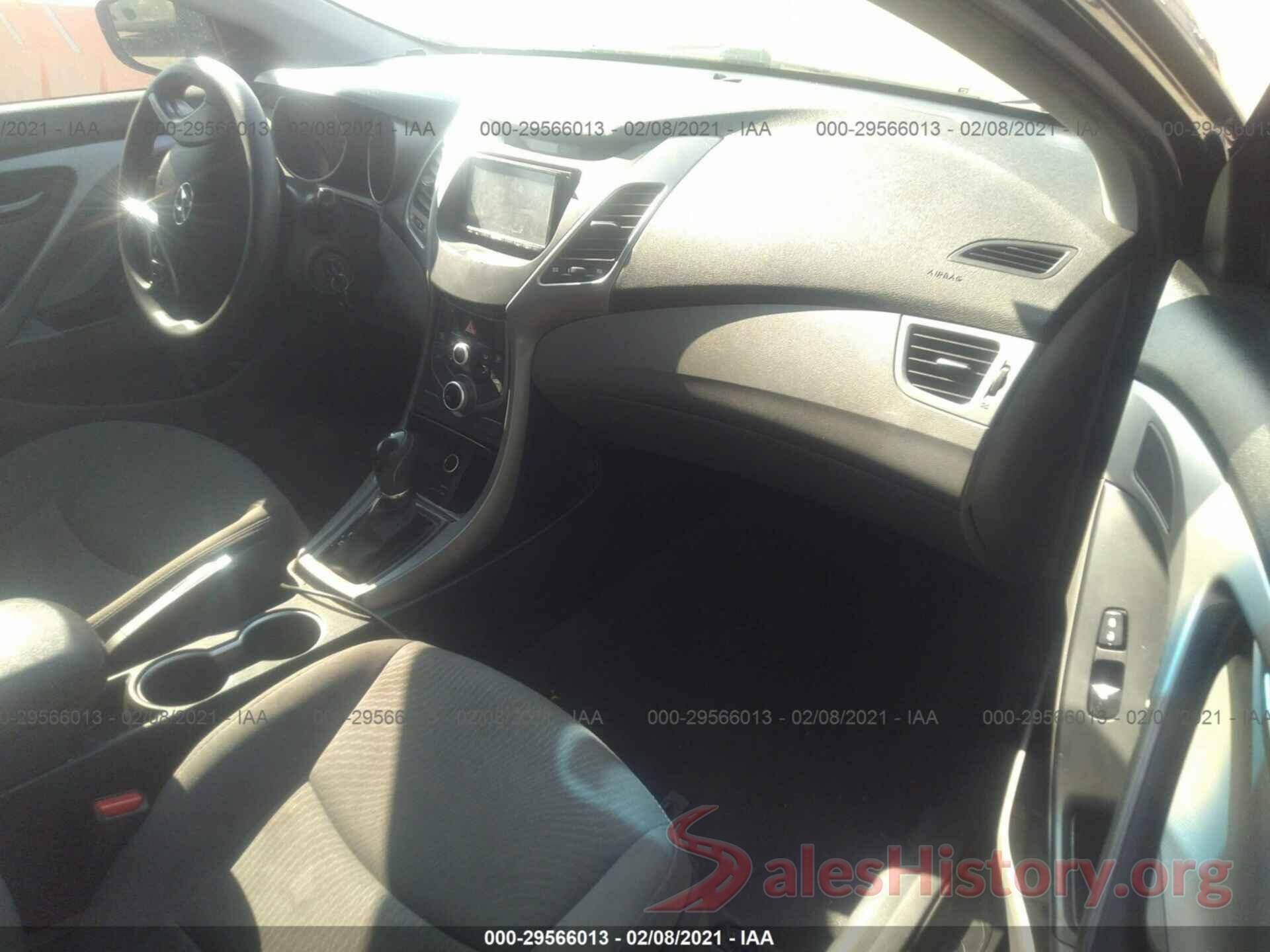 5NPDH4AE1GH756820 2016 HYUNDAI ELANTRA