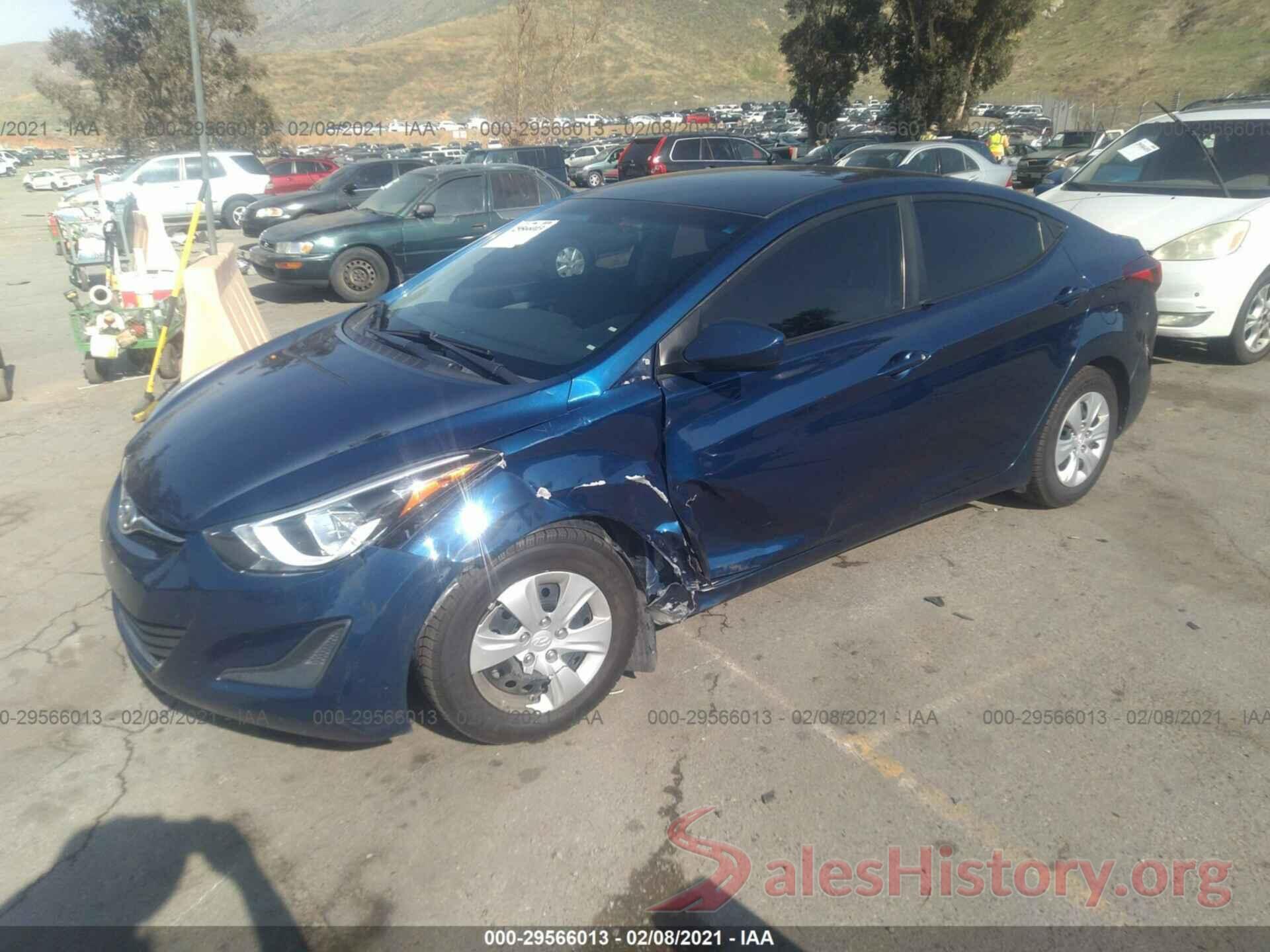 5NPDH4AE1GH756820 2016 HYUNDAI ELANTRA