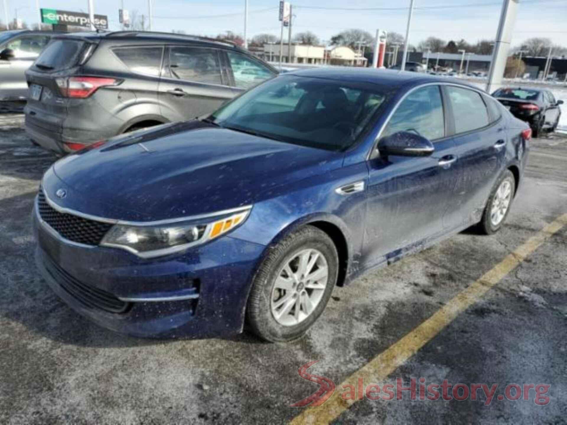 5XXGT4L38JG217573 2018 KIA OPTIMA