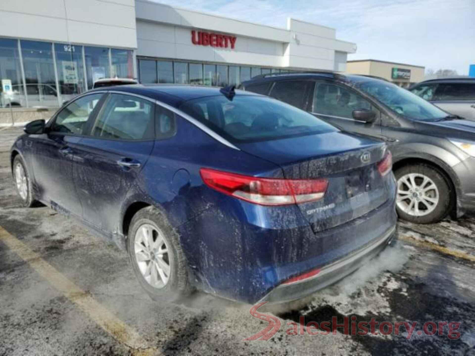 5XXGT4L38JG217573 2018 KIA OPTIMA