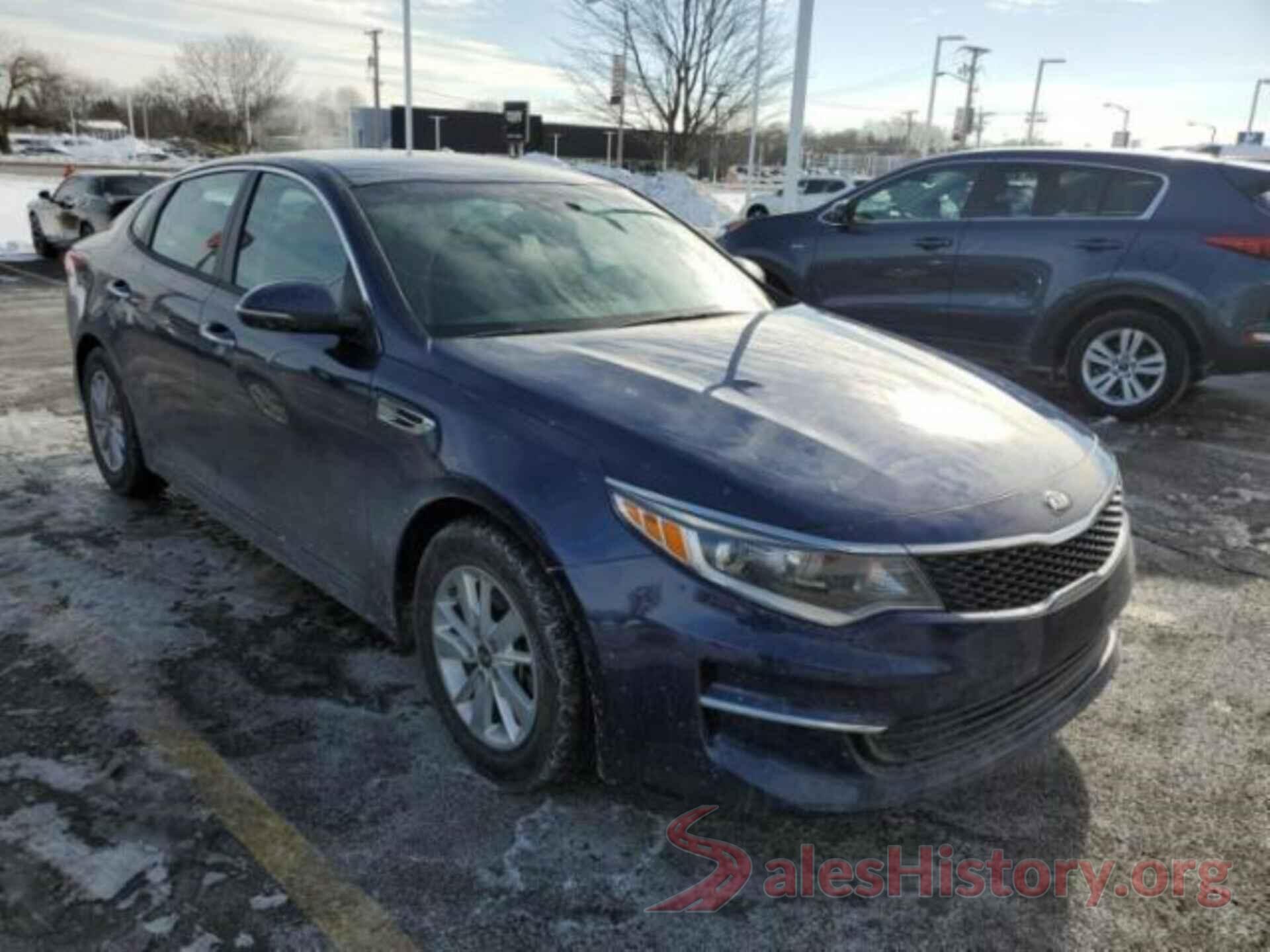 5XXGT4L38JG217573 2018 KIA OPTIMA