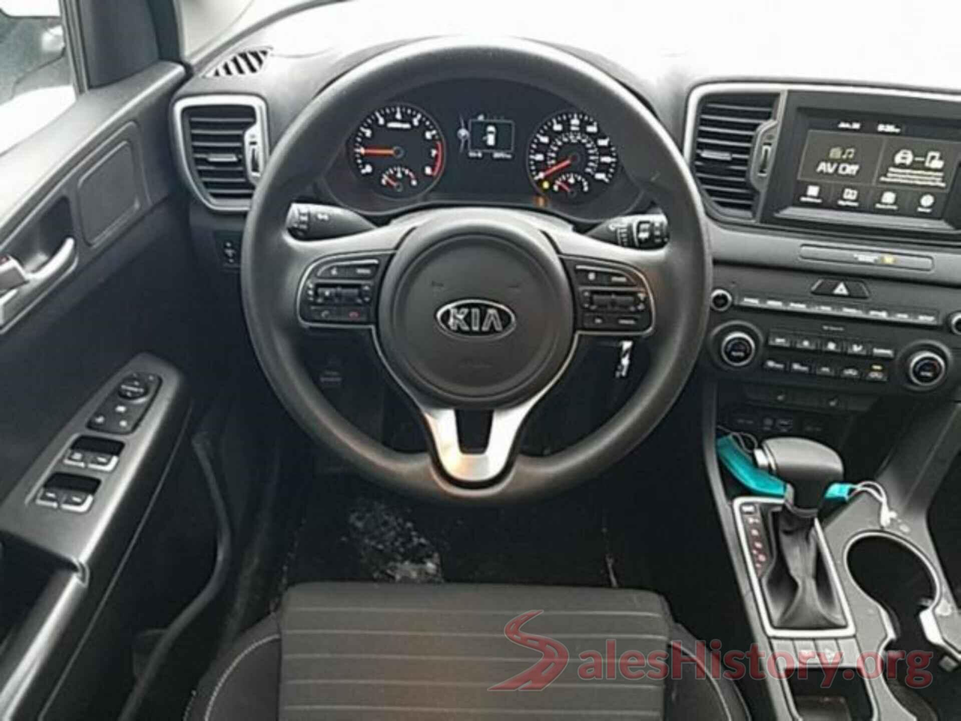 KNDPM3AC8J7375138 2018 KIA SPORTAGE