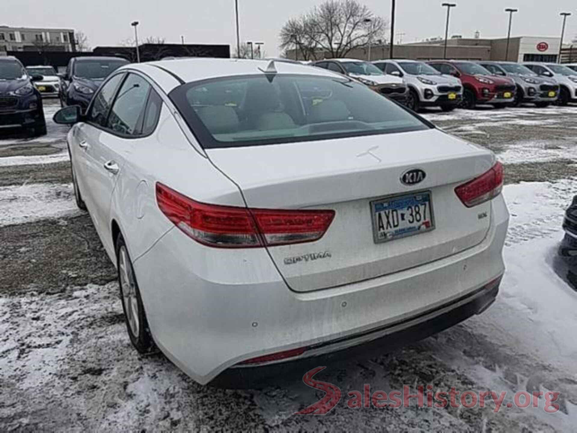 5XXGU4L36JG239181 2018 KIA OPTIMA