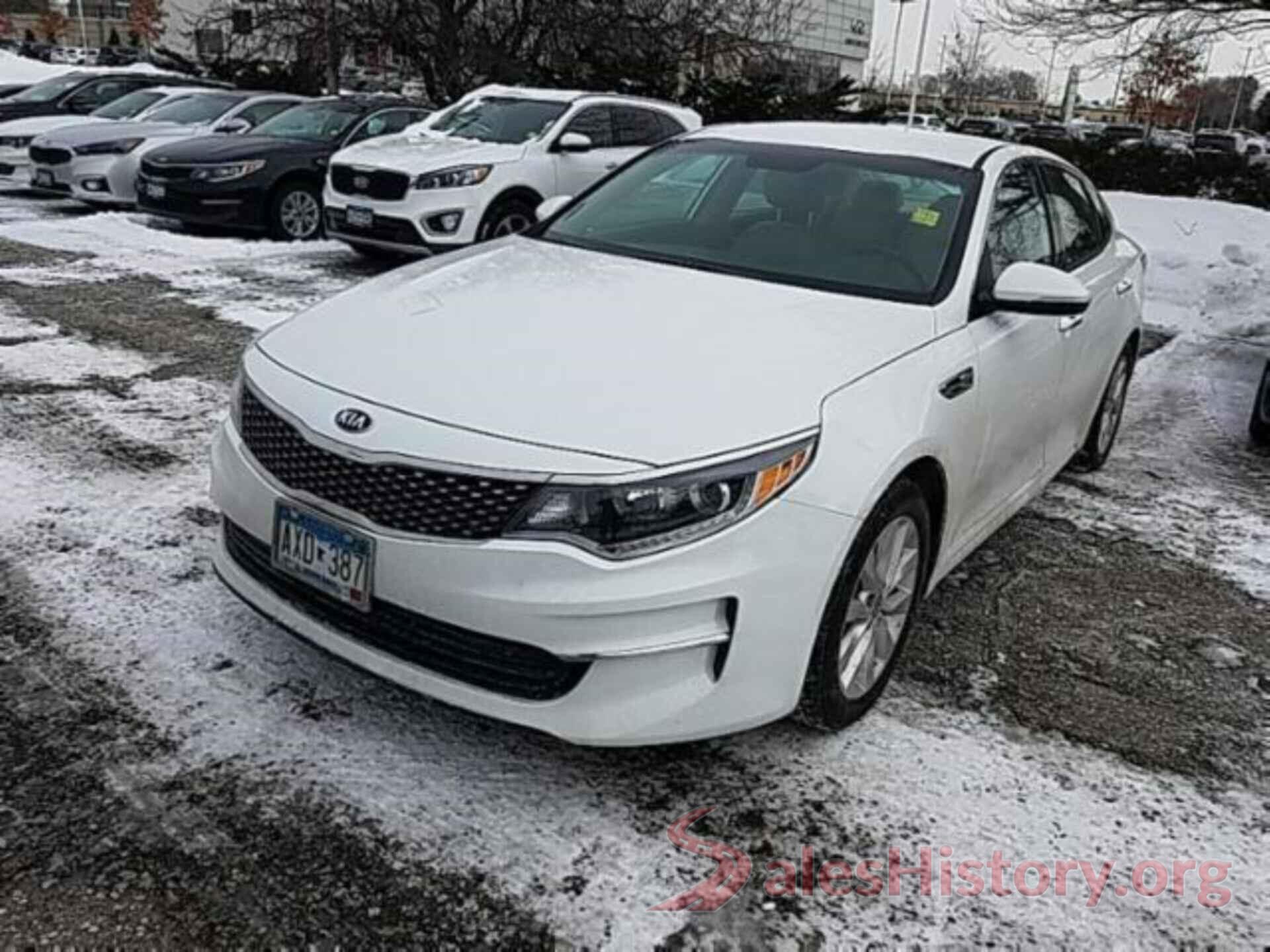 5XXGU4L36JG239181 2018 KIA OPTIMA