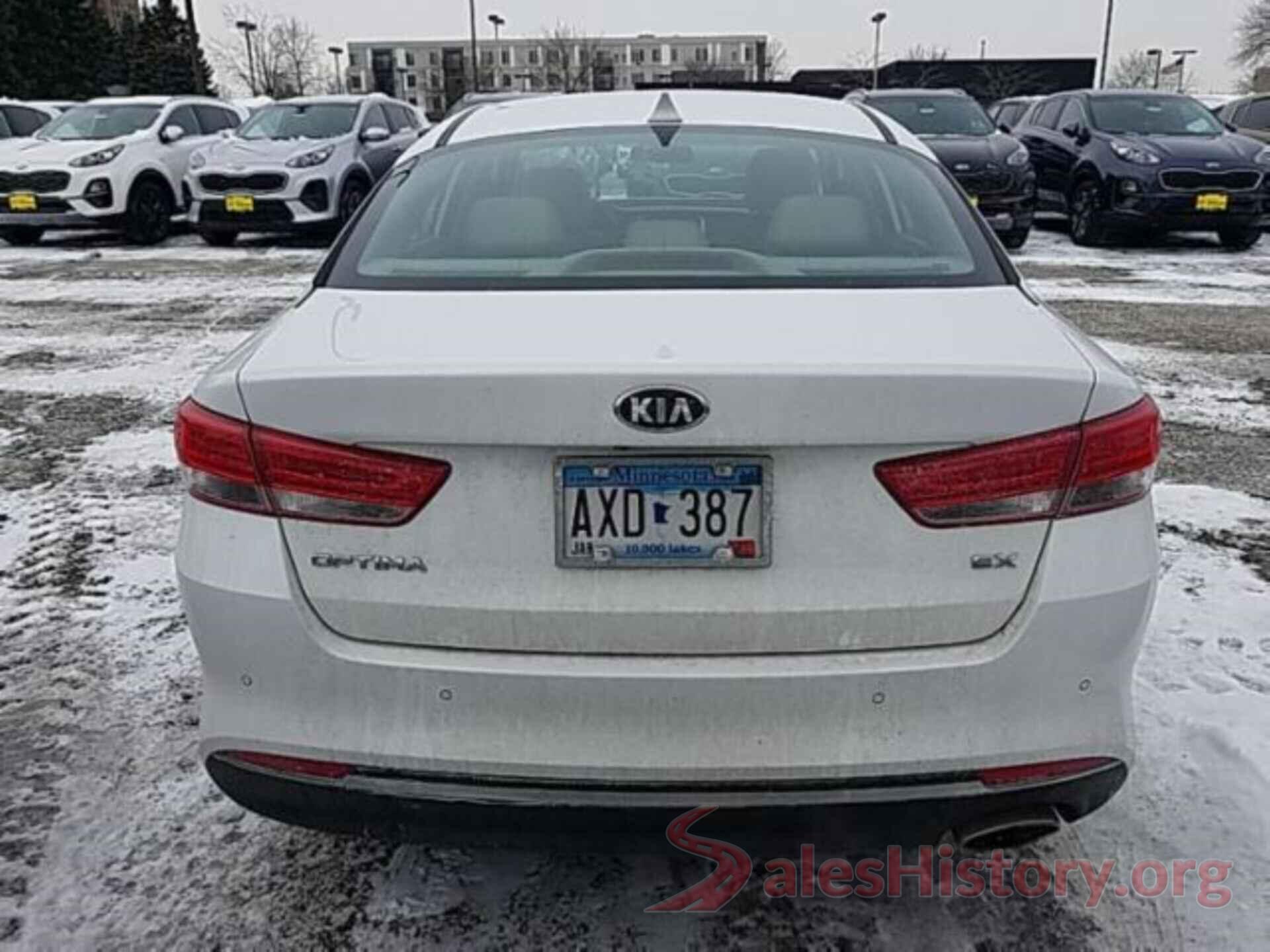 5XXGU4L36JG239181 2018 KIA OPTIMA