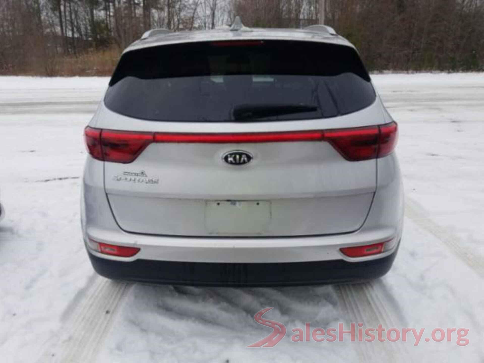 KNDPMCAC5J7407723 2018 KIA SPORTAGE