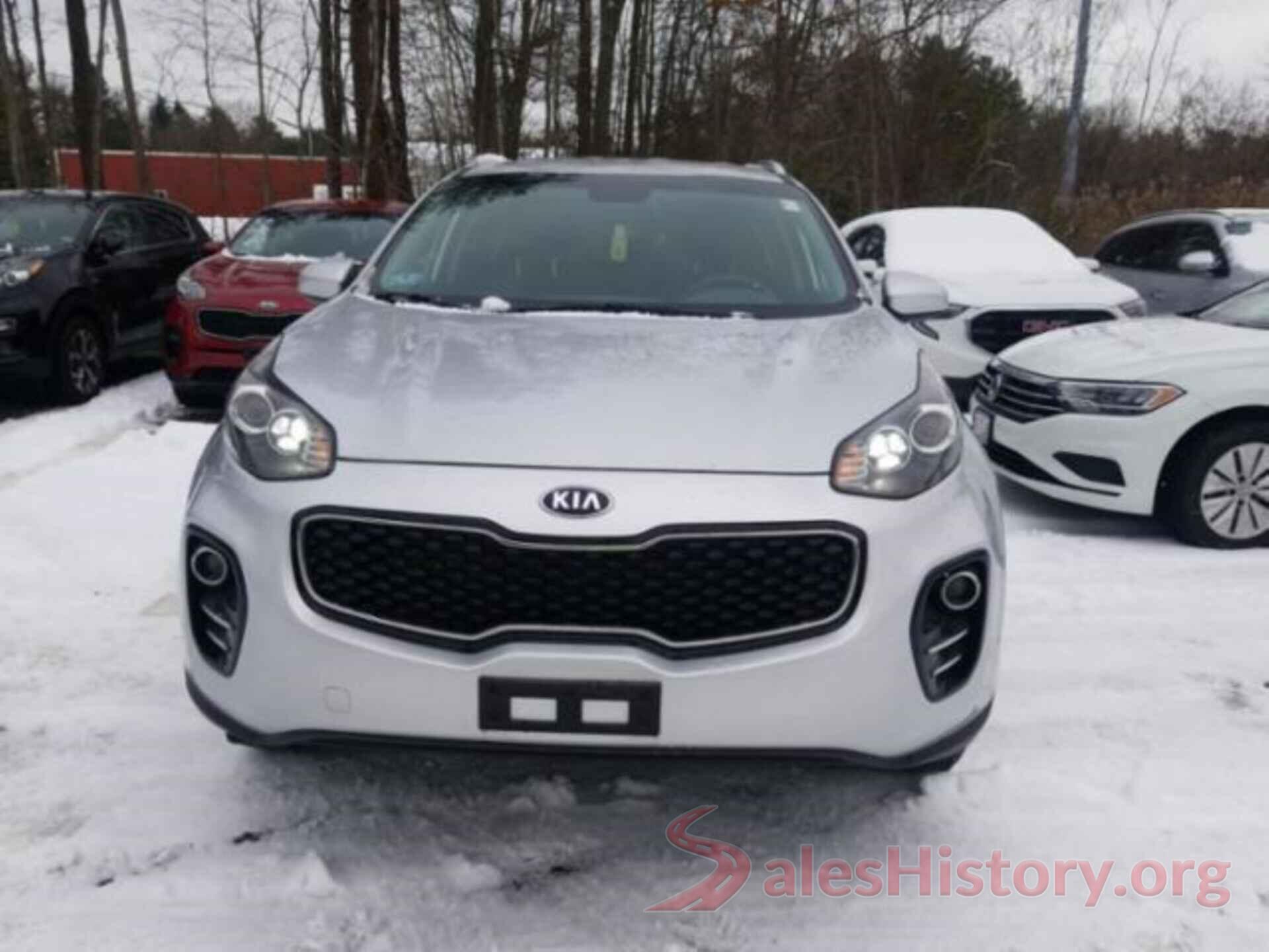 KNDPMCAC5J7407723 2018 KIA SPORTAGE