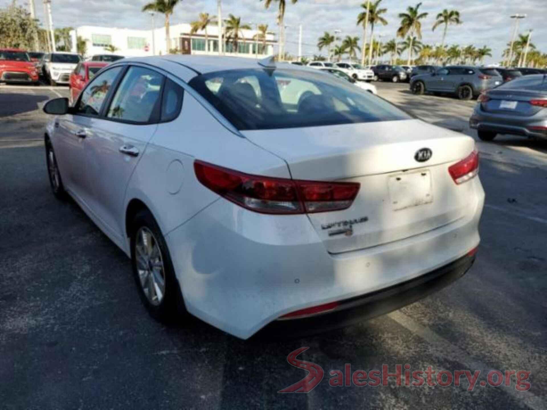 5XXGT4L36JG178689 2018 KIA OPTIMA