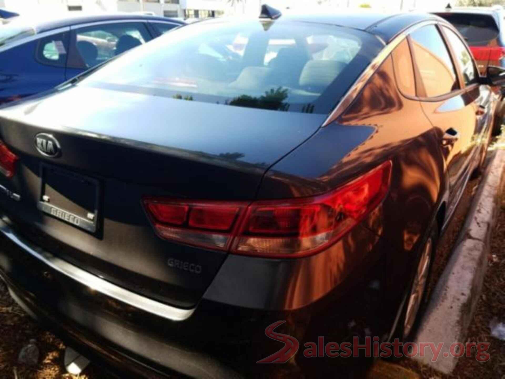 KNAGT4L39J5232696 2018 KIA OPTIMA