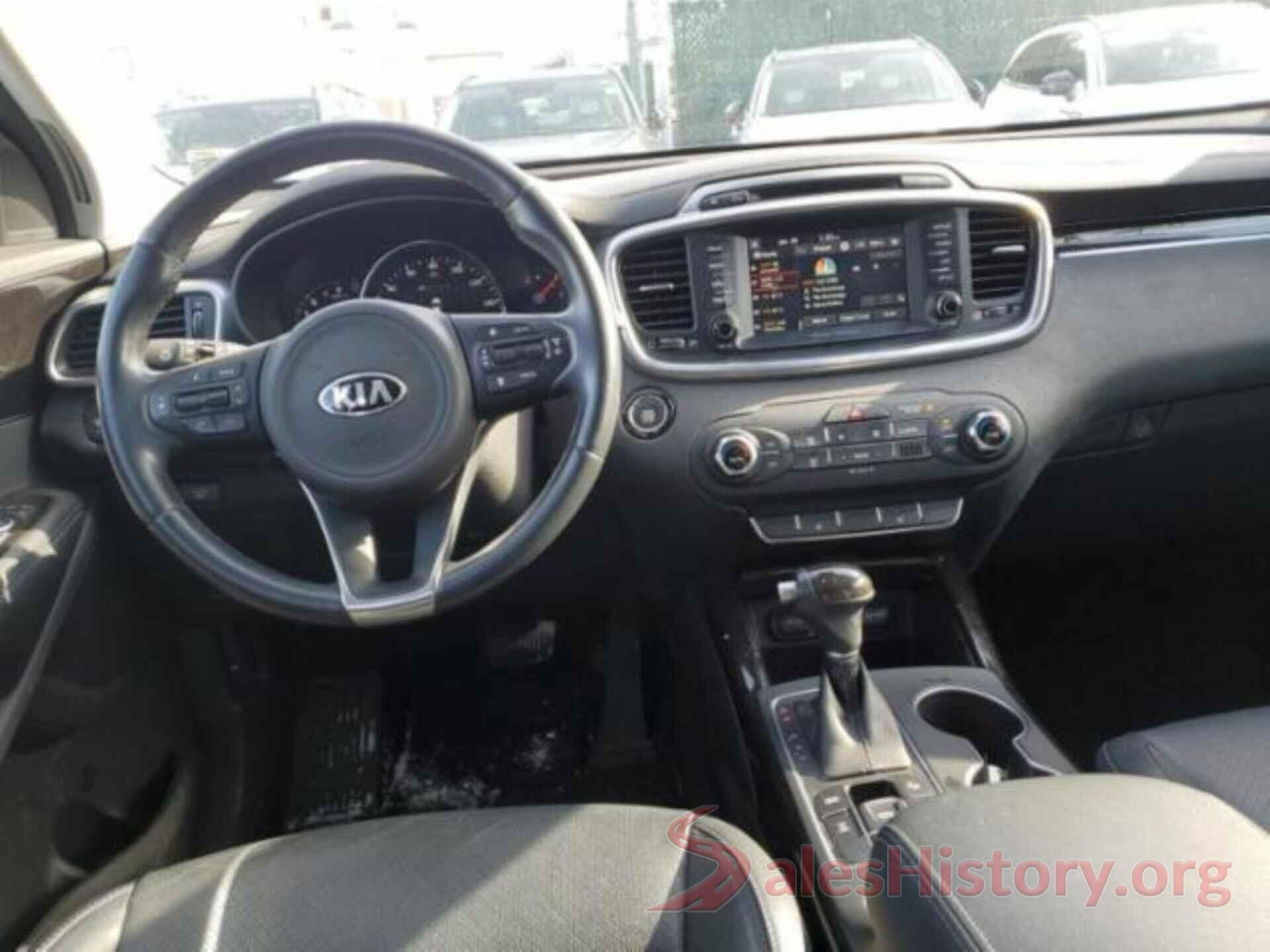 5XYPHDA15JG358759 2018 KIA SORENTO