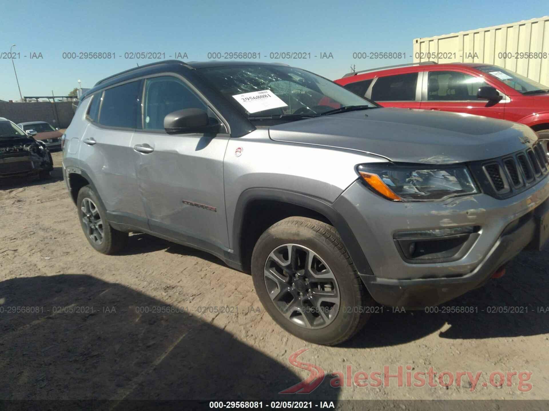 3C4NJDDBXKT668951 2019 JEEP COMPASS